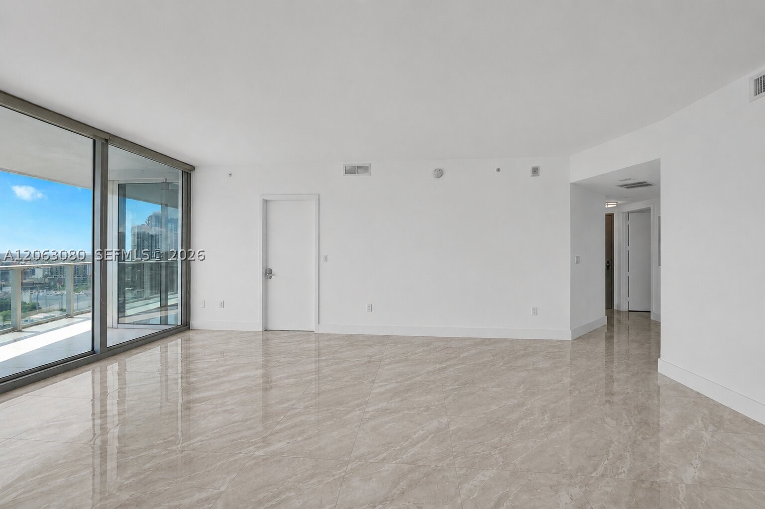 488 NE 18th St #3900, Miami FL 33132