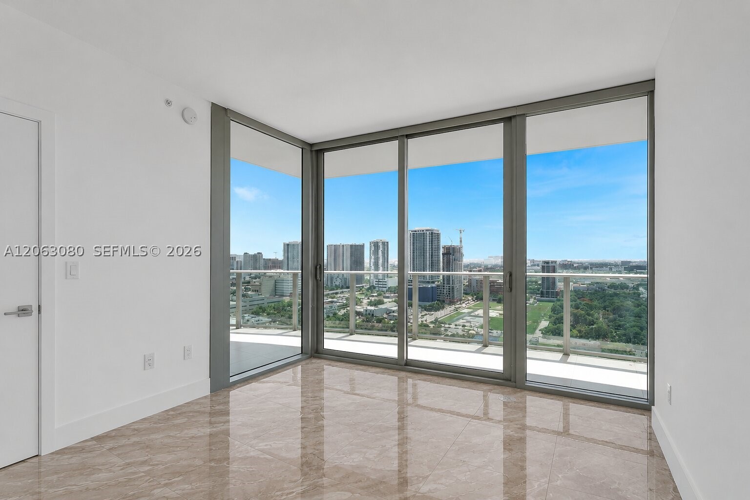 488 NE 18th St #3900, Miami FL 33132