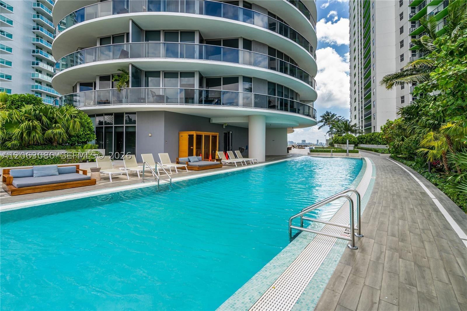 488 NE 18th St #3900, Miami FL 33132