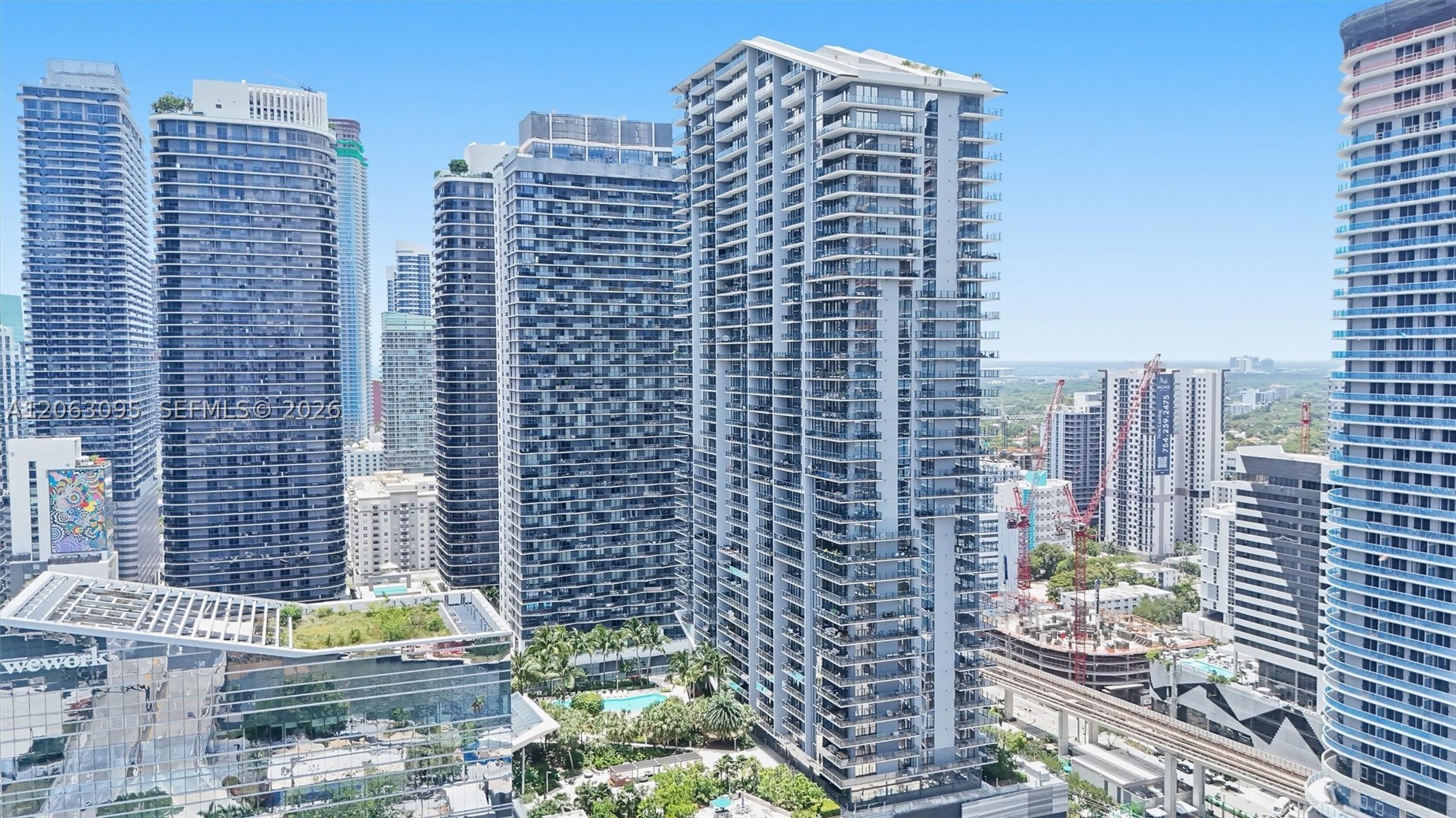 88 SW 7th St #2307, Miami FL 33130