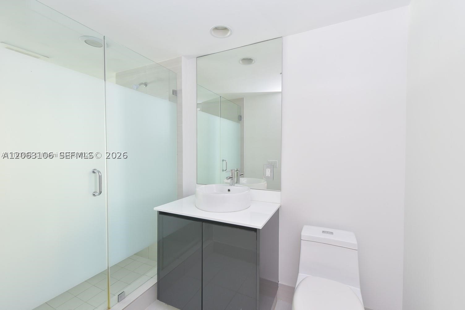 31 SE 6th St #406, Miami FL 33131