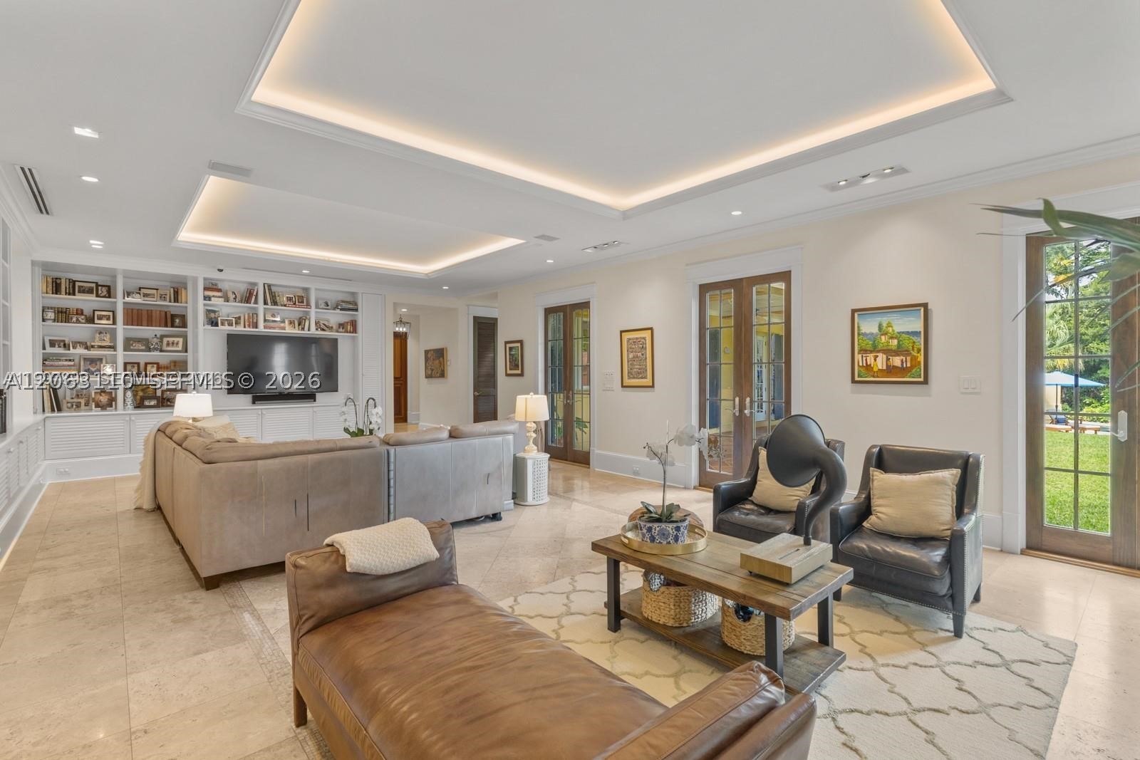 685 Harbor Ln, Key Biscayne FL 33149