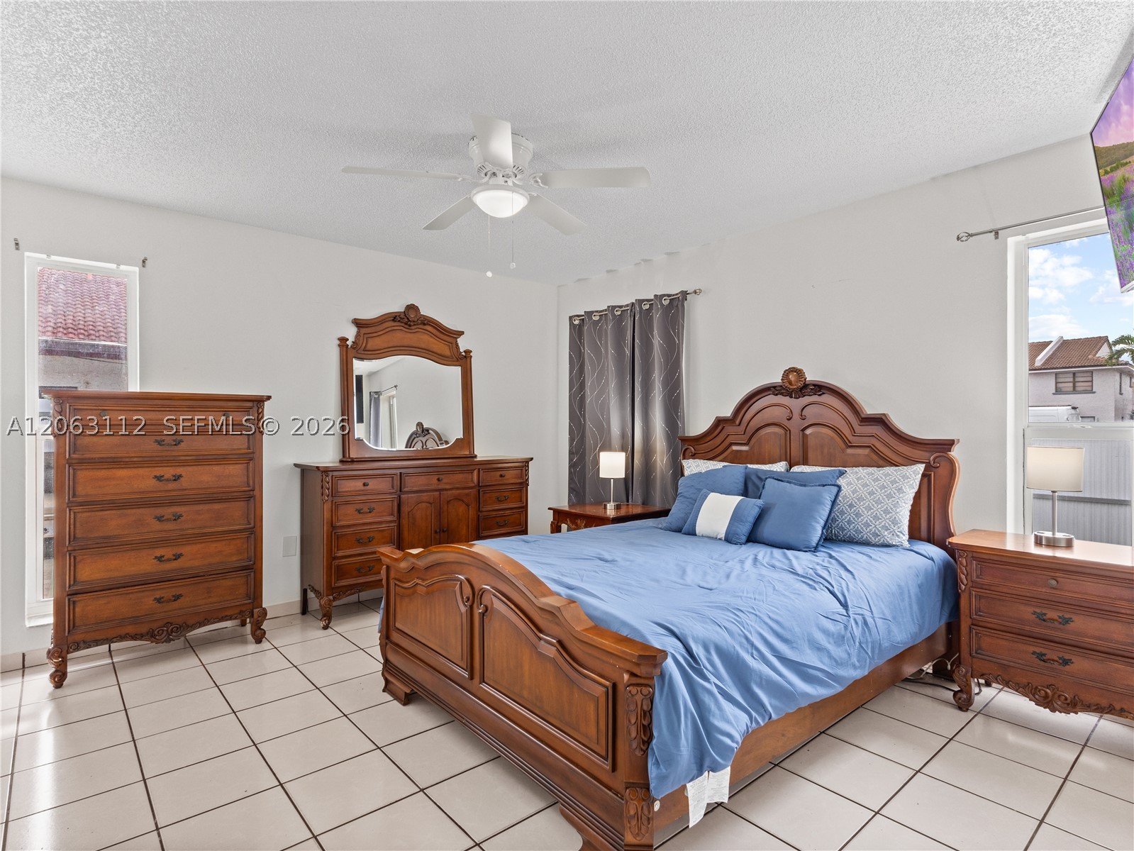 165 SW 113th Ct, Sweetwater FL 33174
