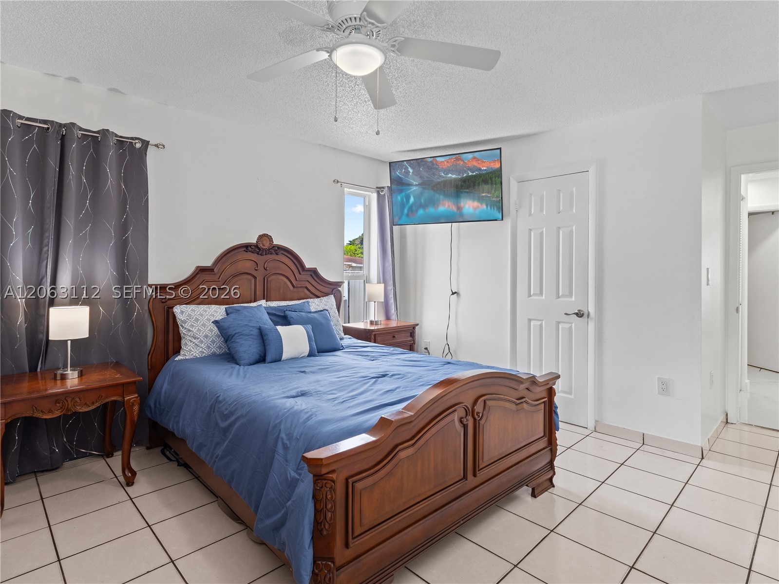 165 SW 113th Ct, Sweetwater FL 33174