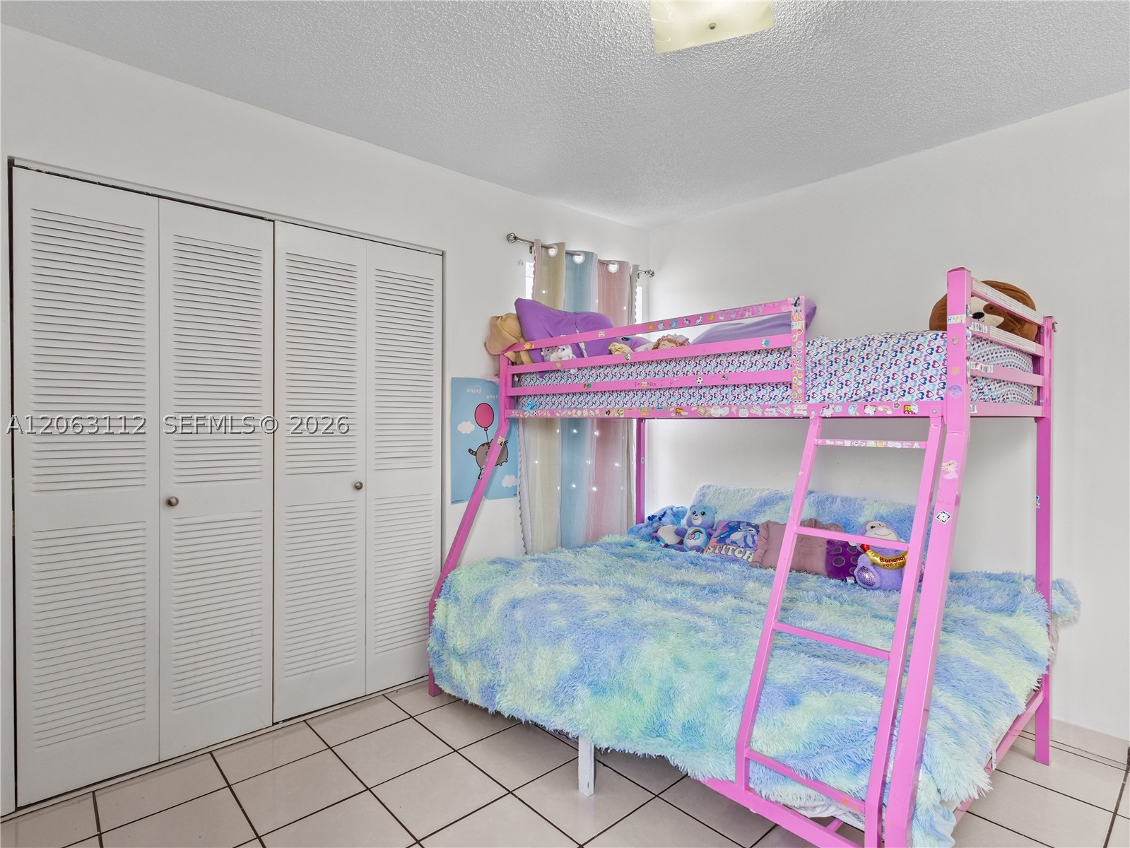 165 SW 113th Ct, Sweetwater FL 33174