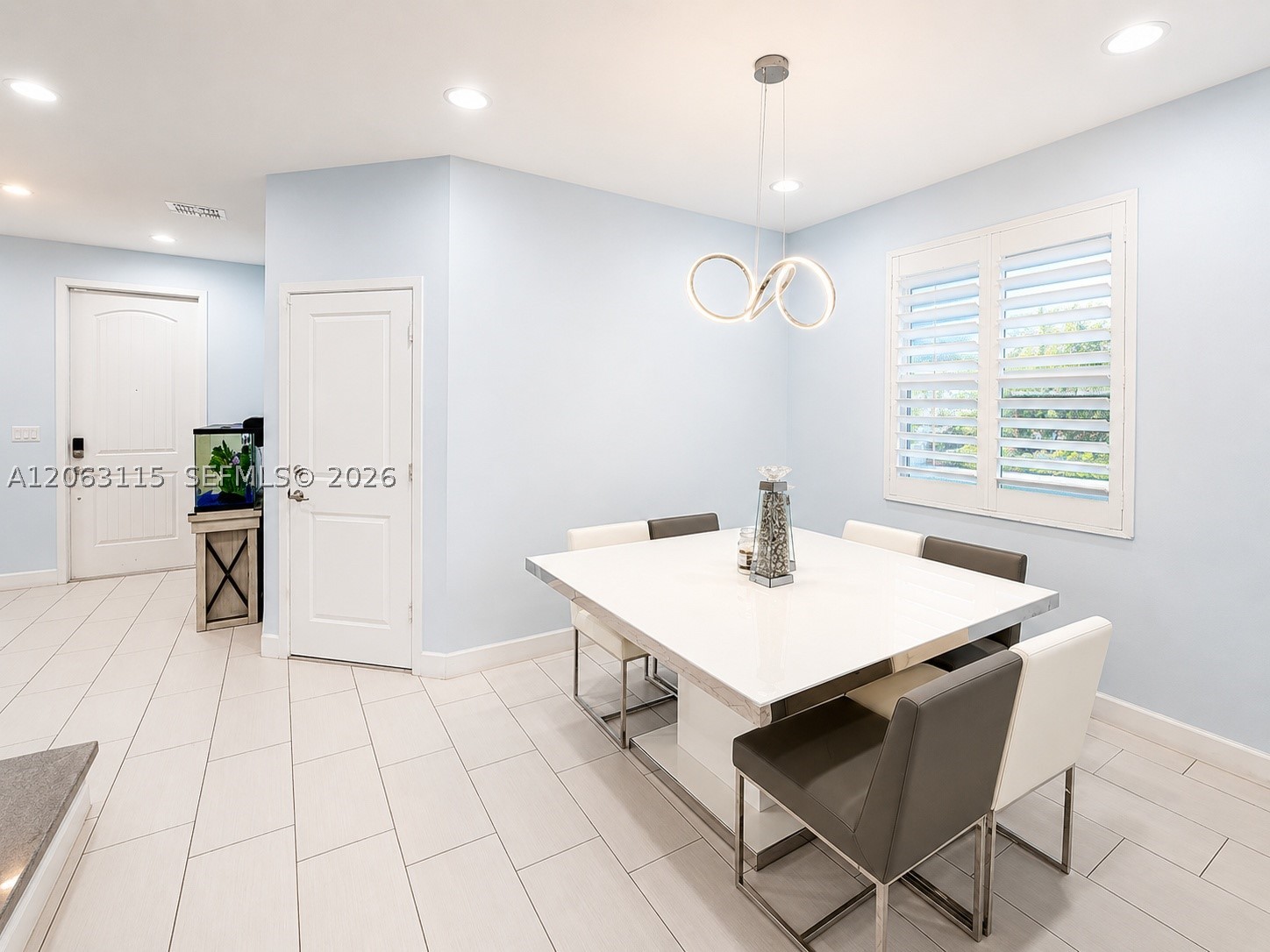 4922 NW 48th Ter #4922, Tamarac FL 33319