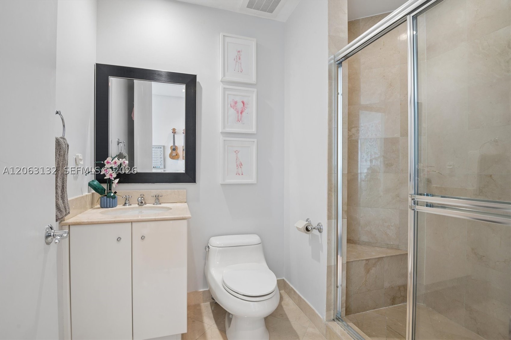 100 S Pointe Dr #3906, Miami Beach FL 33139