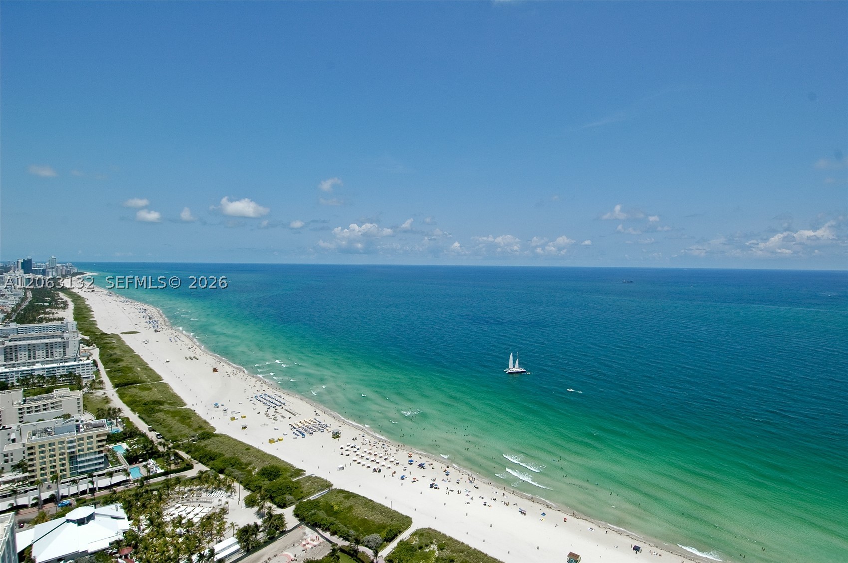 100 S Pointe Dr #3906, Miami Beach FL 33139