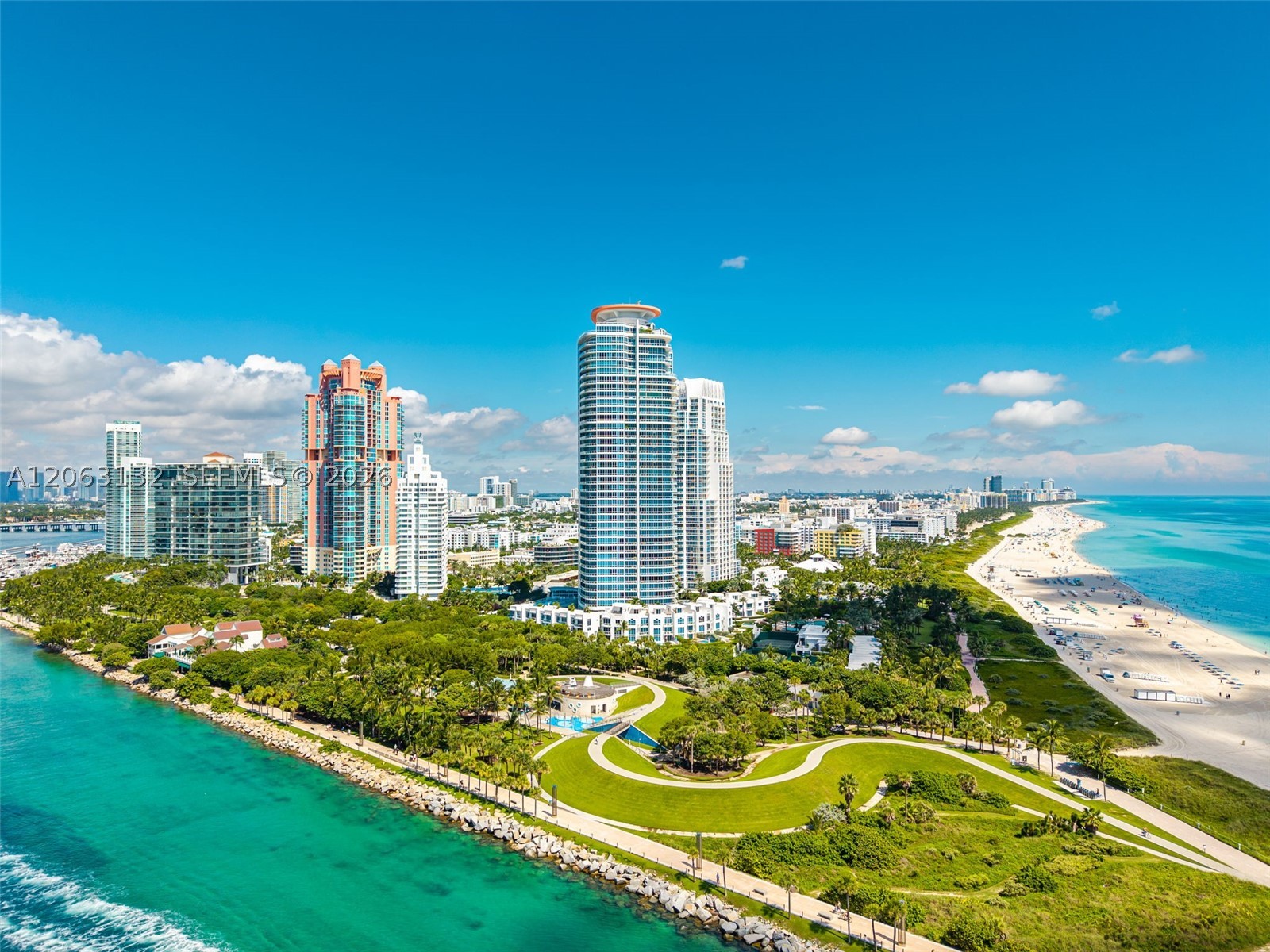 100 S Pointe Dr #3906, Miami Beach FL 33139