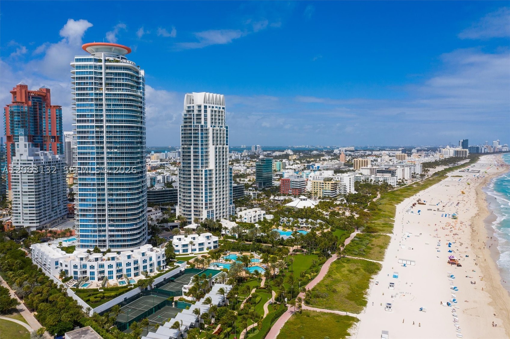 100 S Pointe Dr #3906, Miami Beach FL 33139