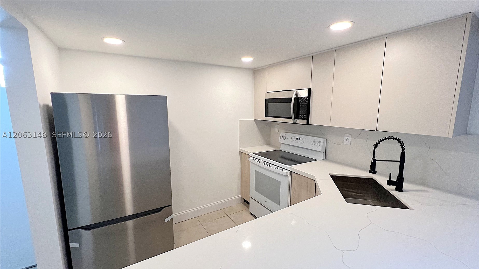 801 NW 47th Ave #121W, Miami FL 33126