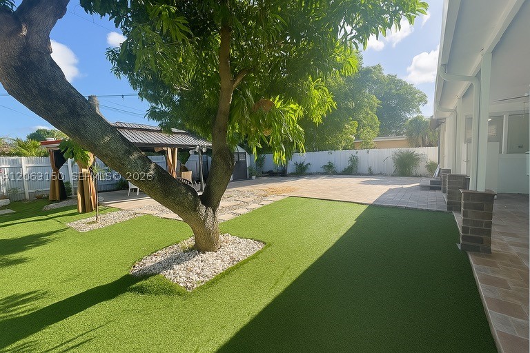 4064 NW 4th Ter, Miami FL 33126