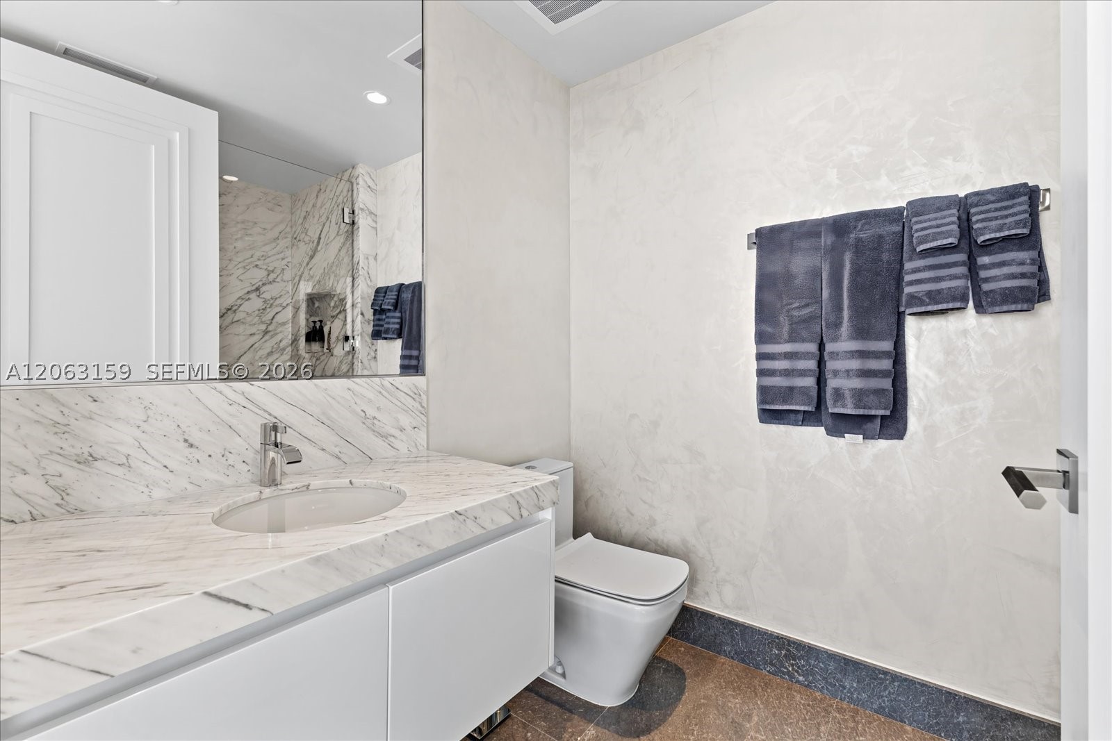 17901 Collins Ave #2802, Sunny Isles Beach FL 33160