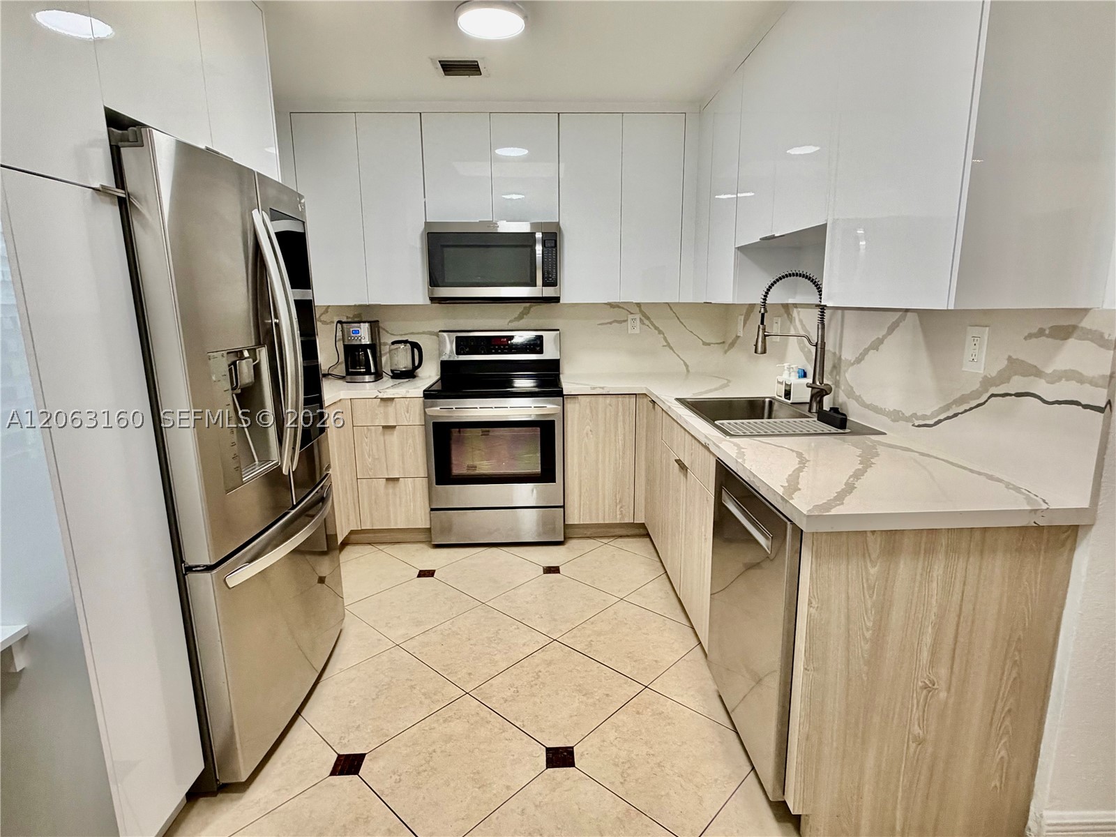 5744 SW 54th Ter #0, Miami FL 33155