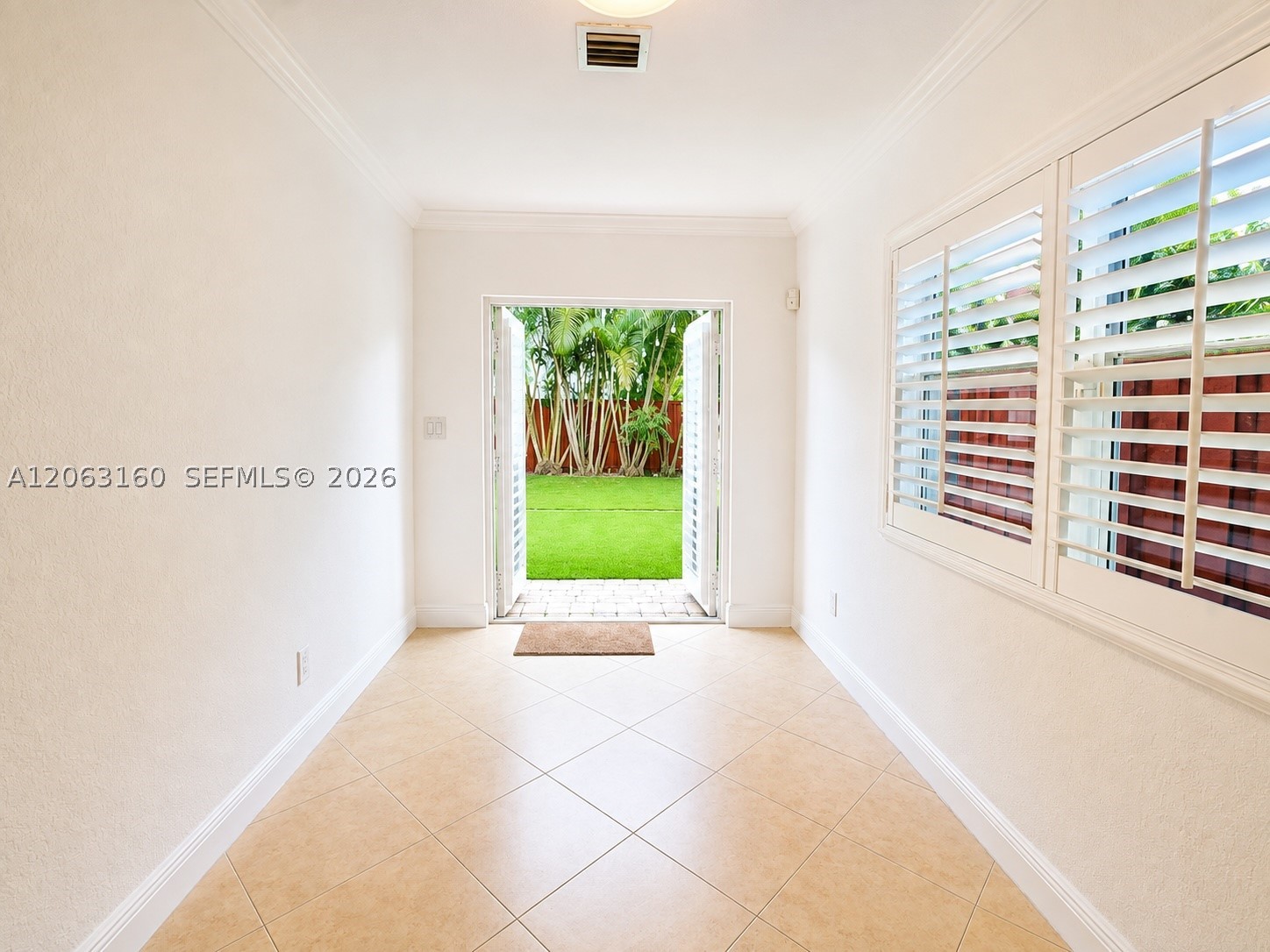 5744 SW 54th Ter #0, Miami FL 33155