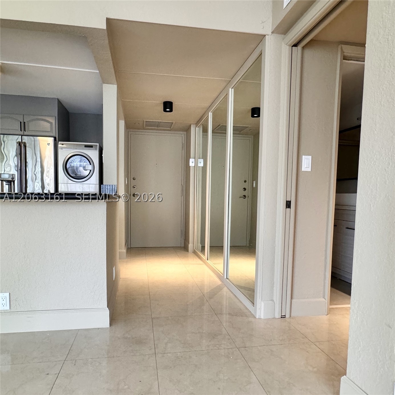1901 Brickell Ave #B512, Miami FL 33129