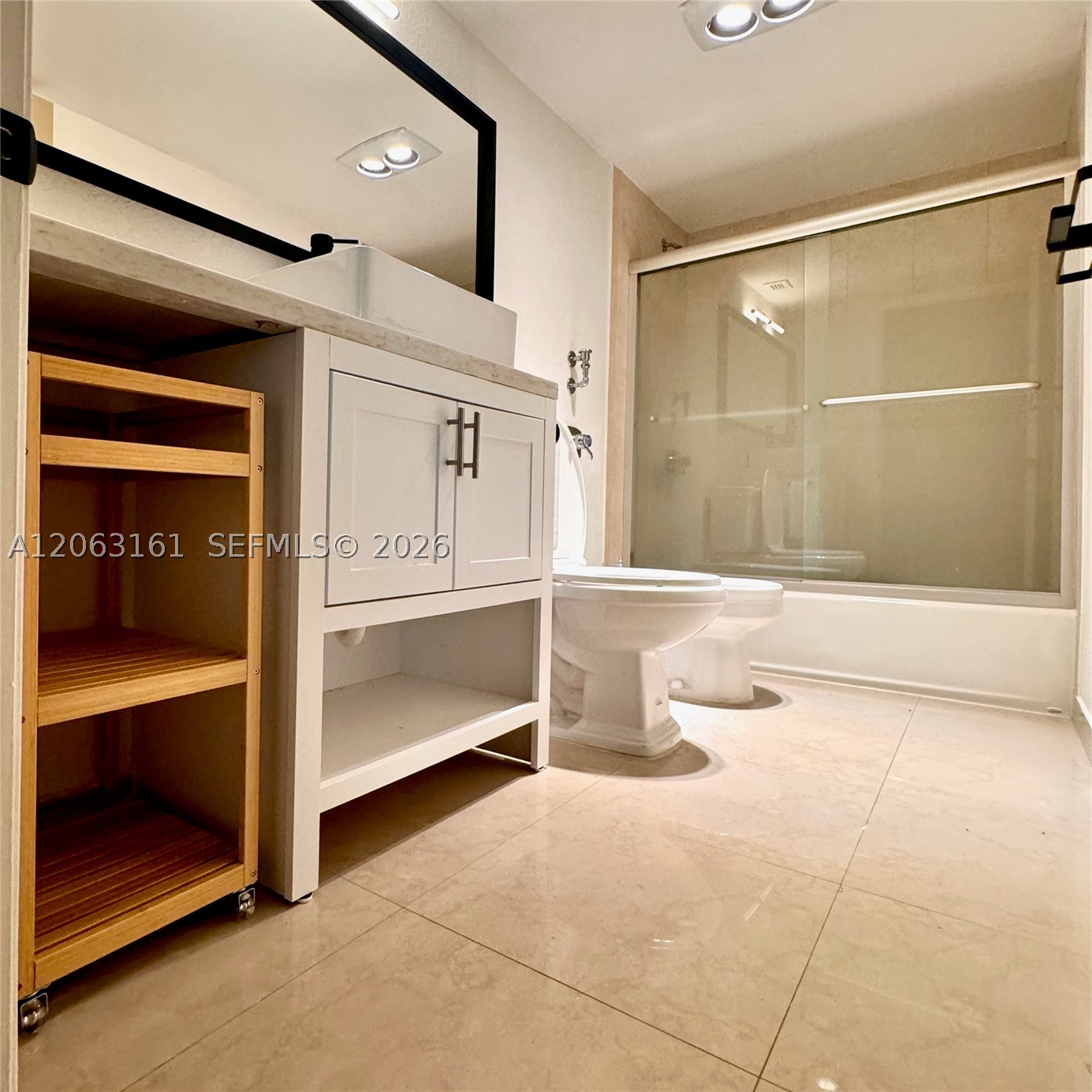 1901 Brickell Ave #B512, Miami FL 33129
