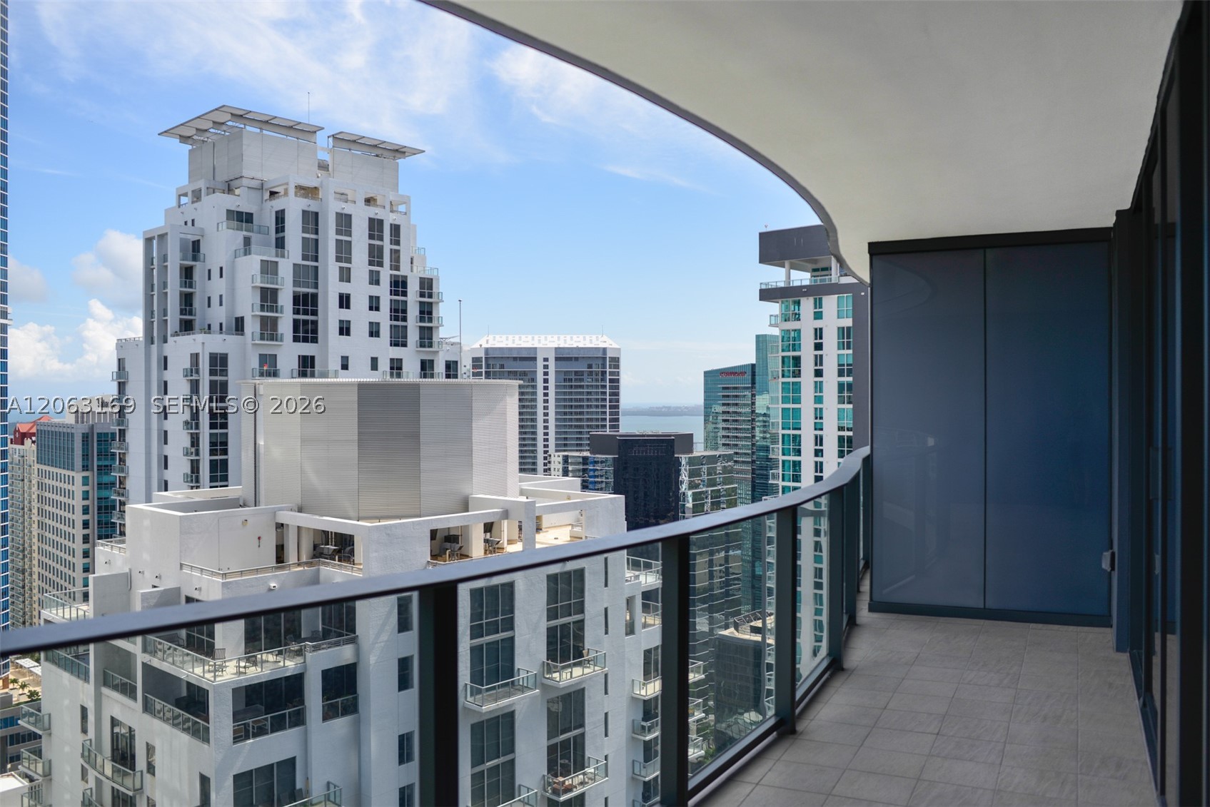 1000 Brickell Plz #4205, Miami FL 33131
