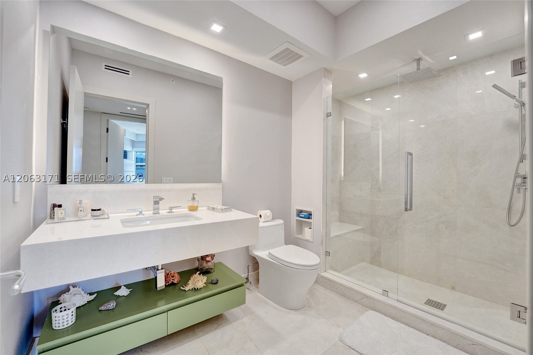 19900 E Country Club Dr #TS16, Aventura FL 33180