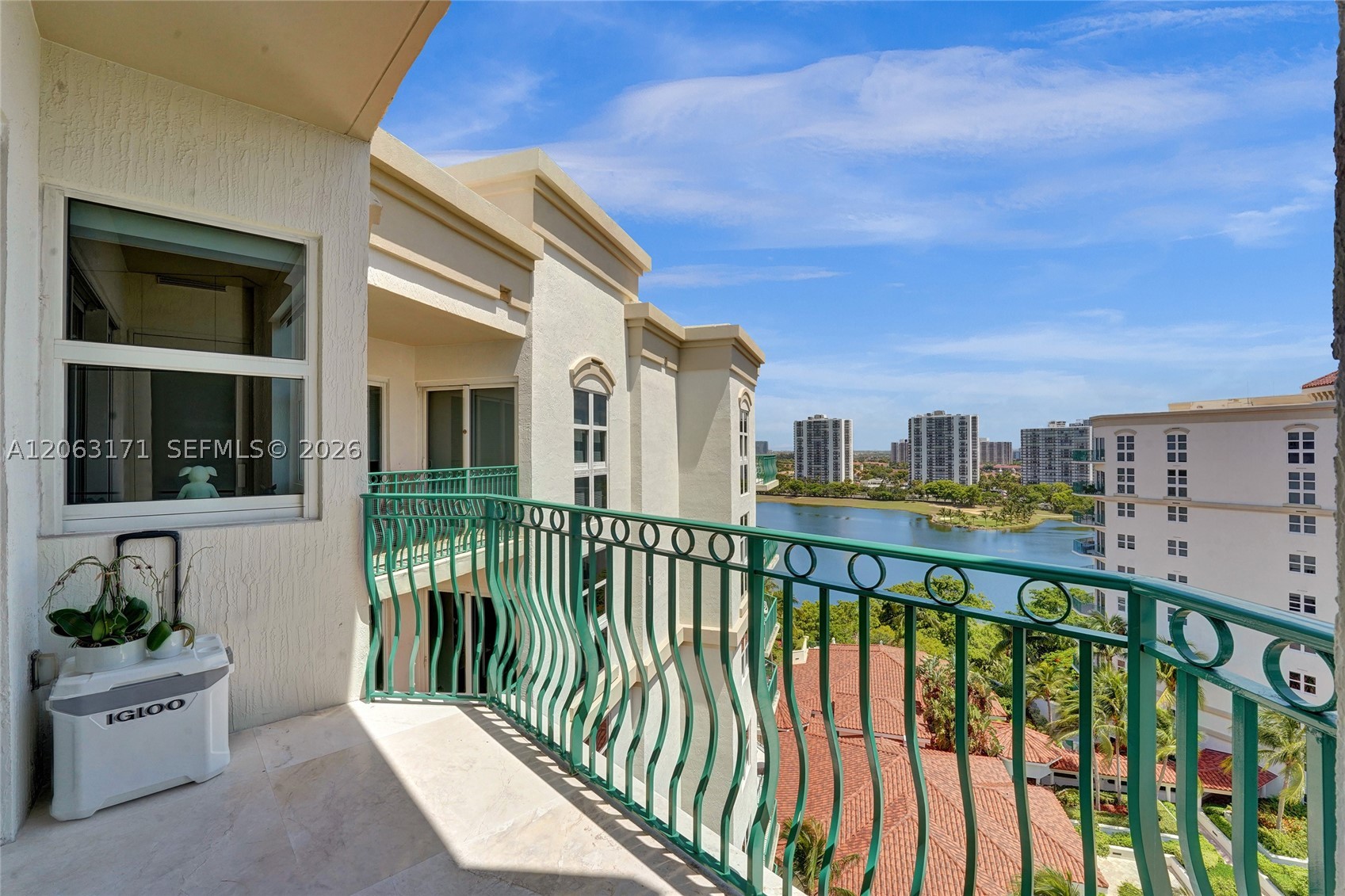 19900 E Country Club Dr #TS16, Aventura FL 33180
