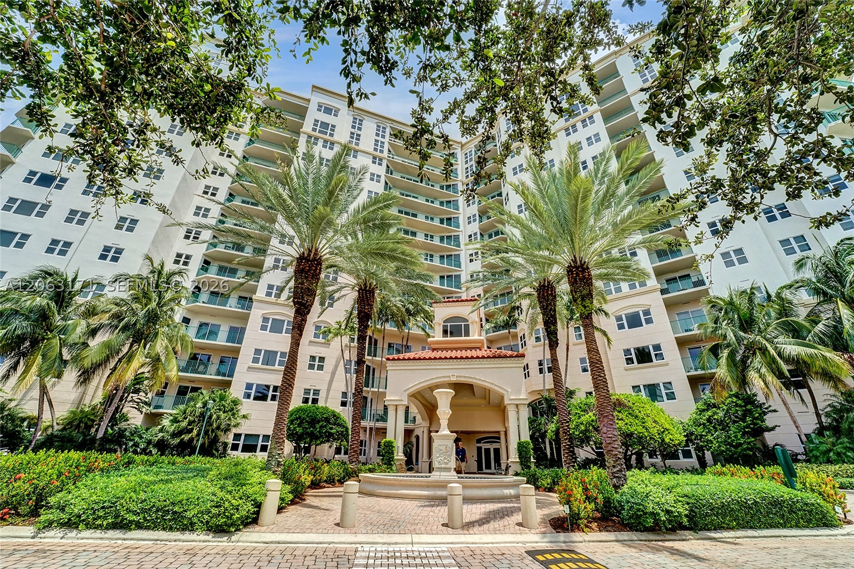 19900 E Country Club Dr #TS16, Aventura FL 33180