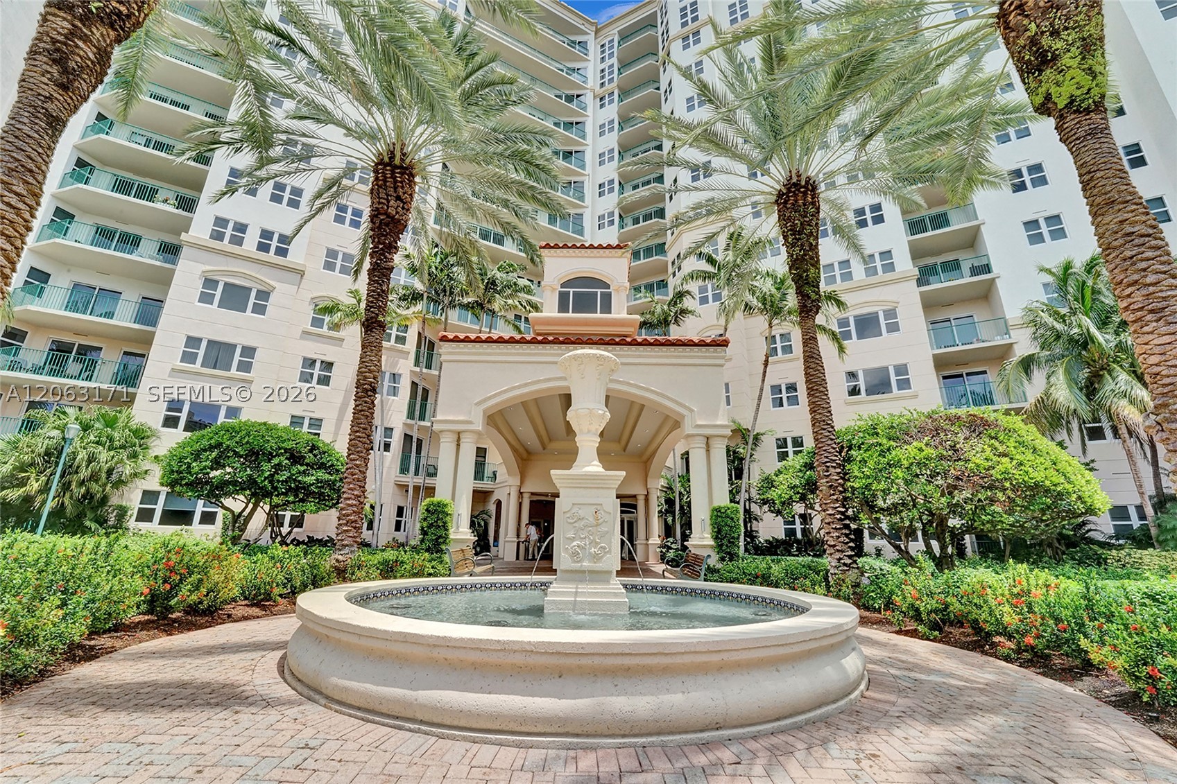 19900 E Country Club Dr #TS16, Aventura FL 33180