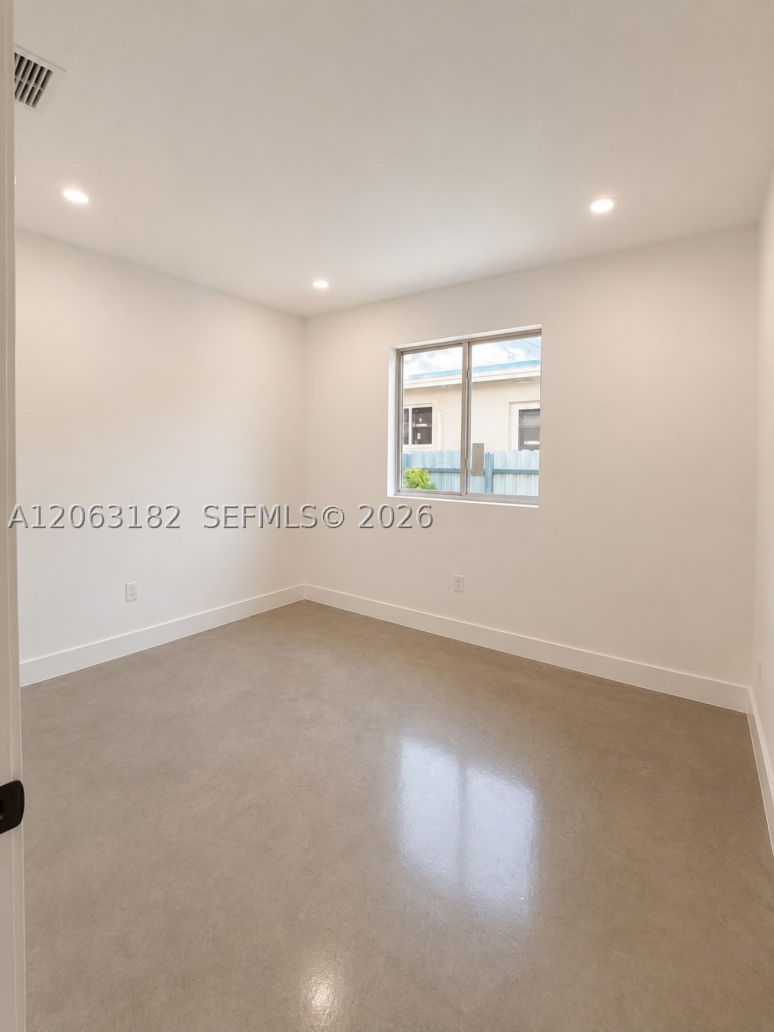 812 NW 67th St, Miami FL 33150