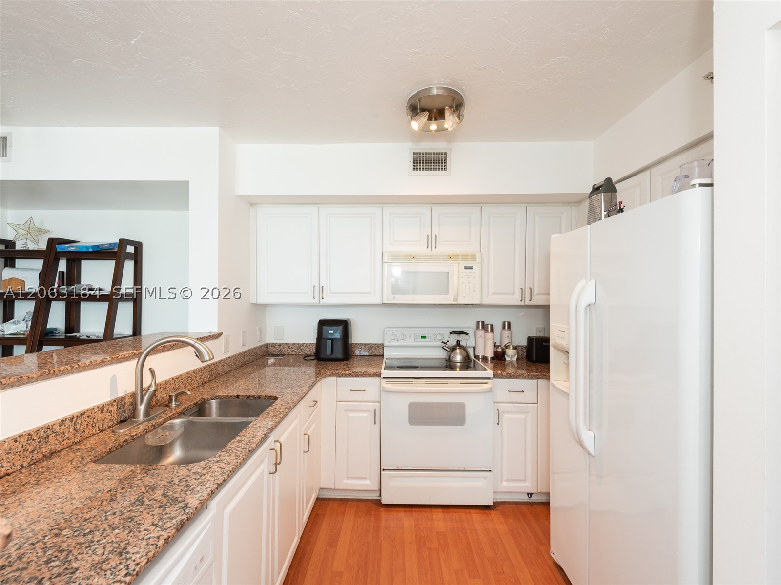 1155 Brickell Bay Dr #3403, Miami FL 33131