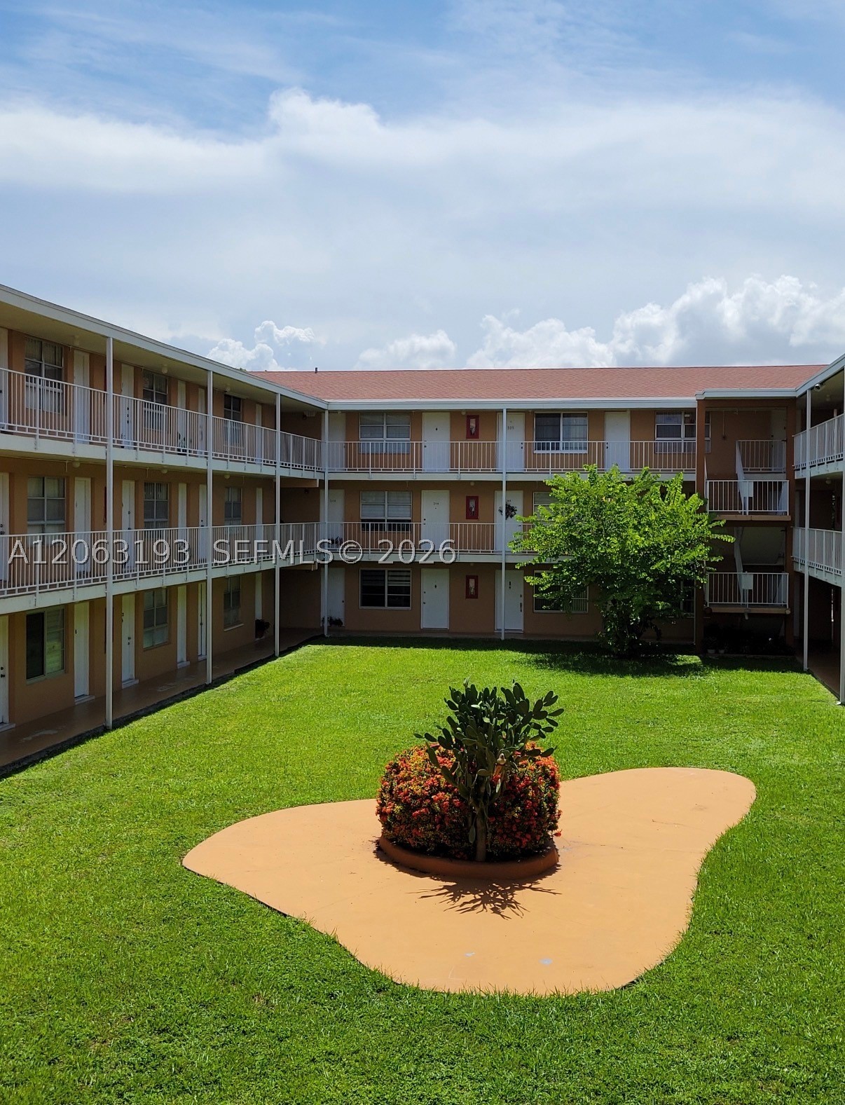 3881 W Flagler St #305, Miami FL 33134