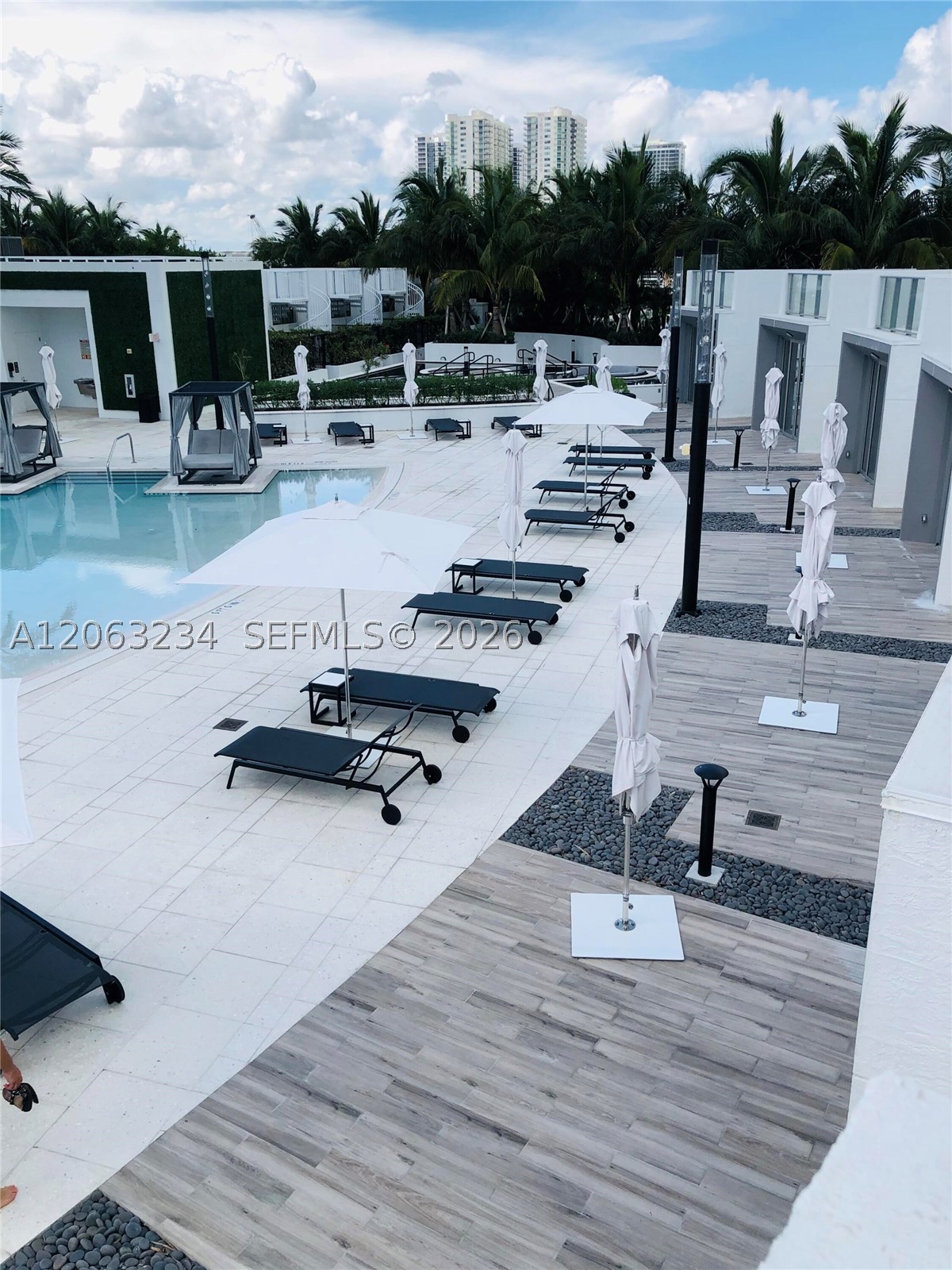 851 NE 1st Ave #3510, Miami FL 33132