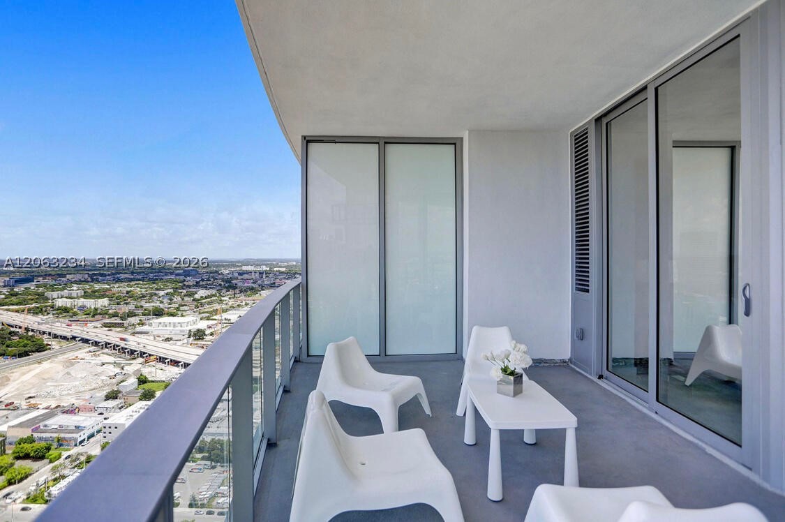 851 NE 1st Ave #3510, Miami FL 33132