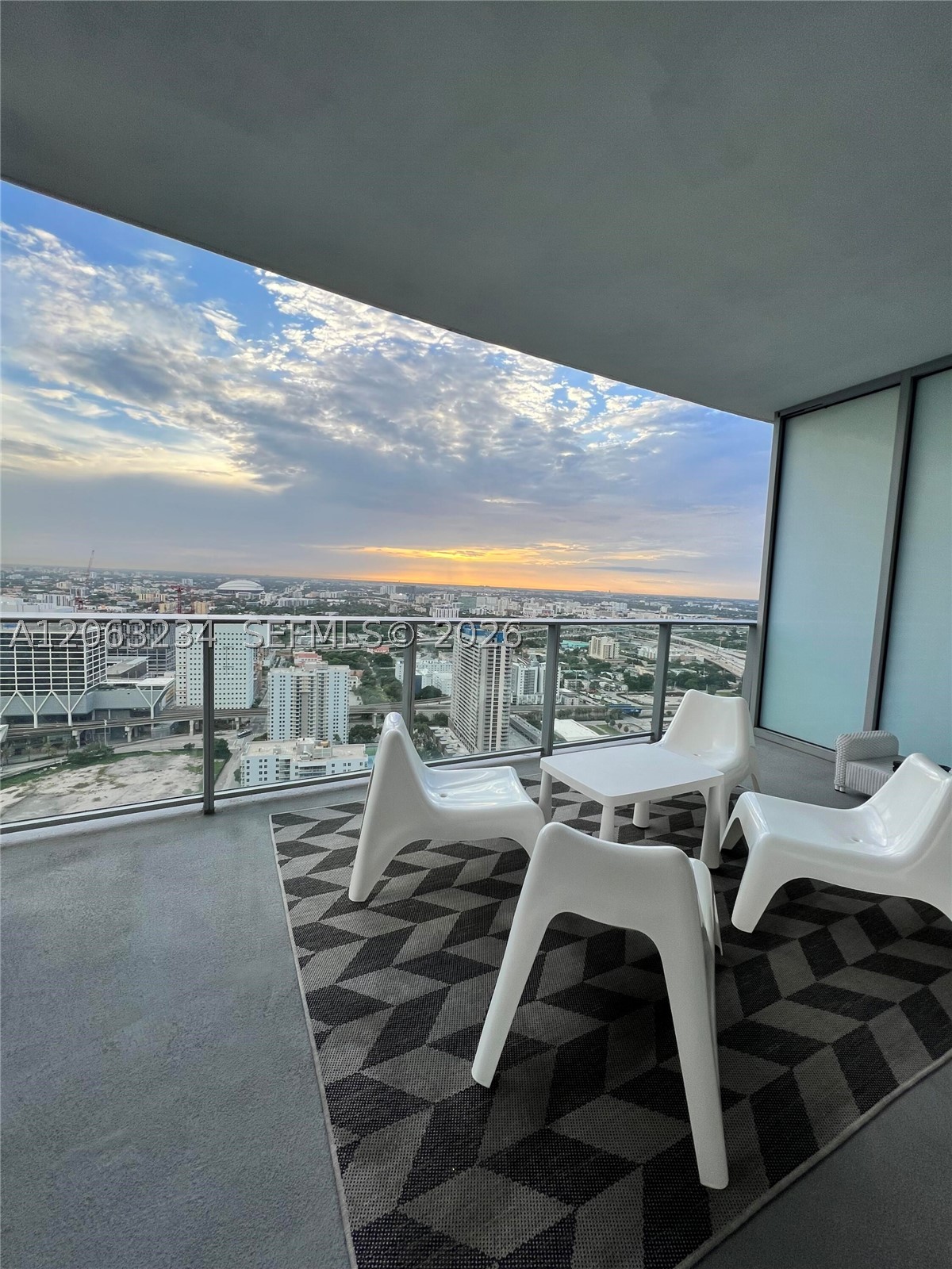 851 NE 1st Ave #3510, Miami FL 33132
