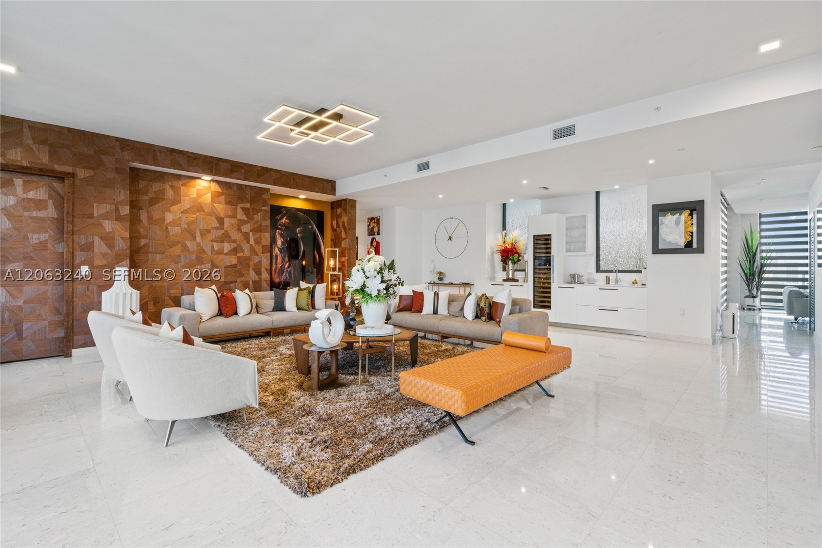 3581 E Glencoe St #505, Miami FL 33133