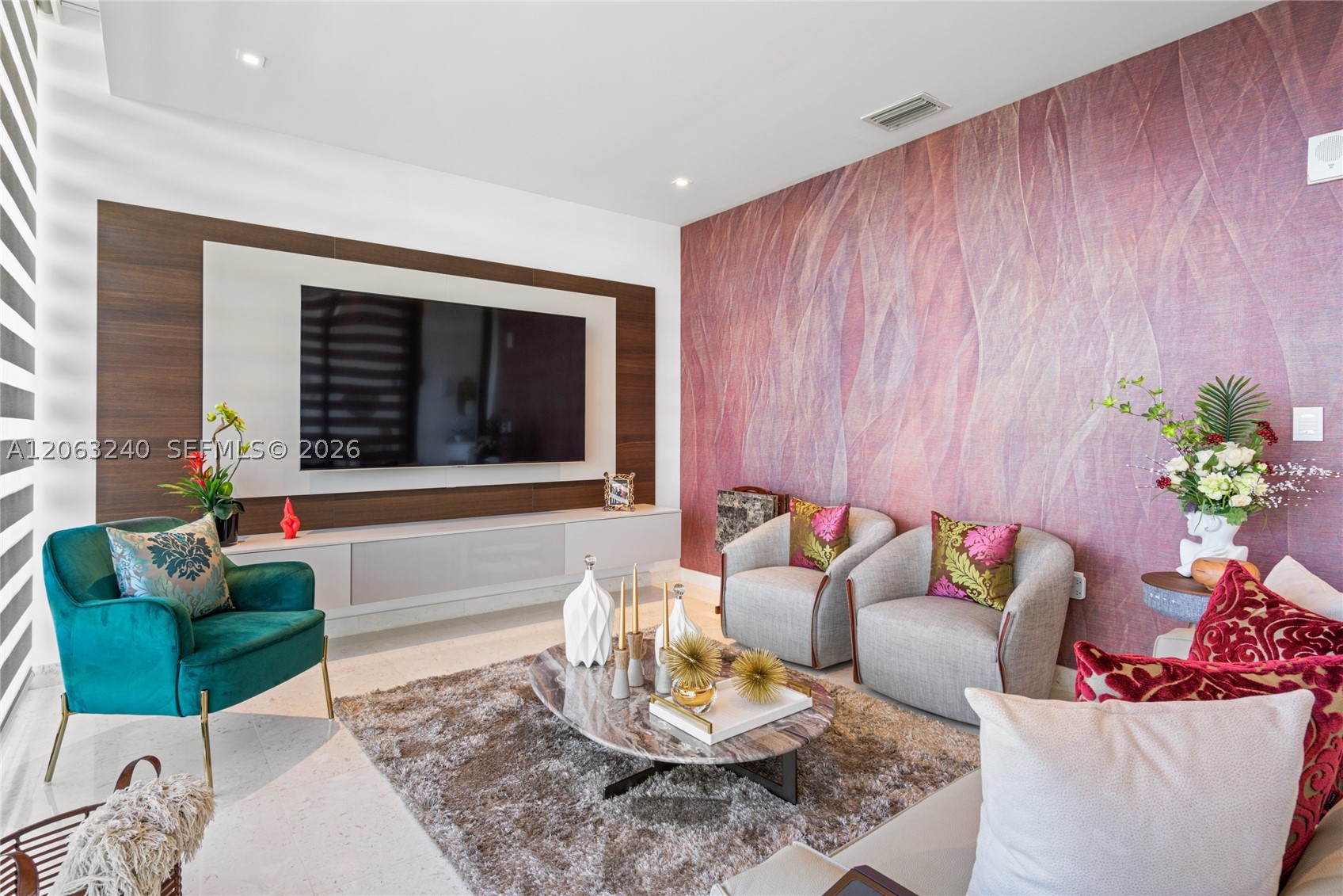 3581 E Glencoe St #505, Miami FL 33133