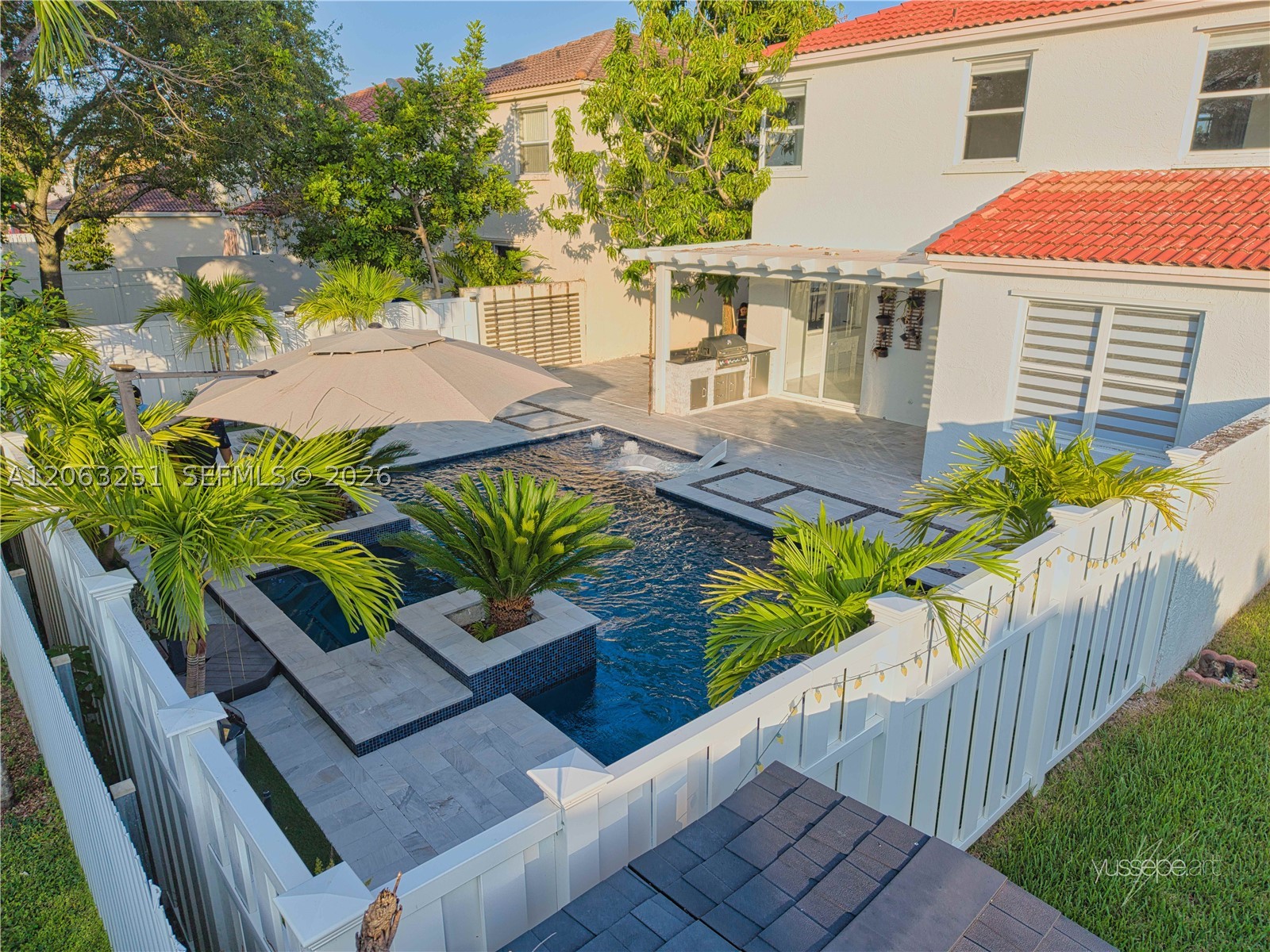 15151 NW 6th Ct #15151, Pembroke Pines FL 33028