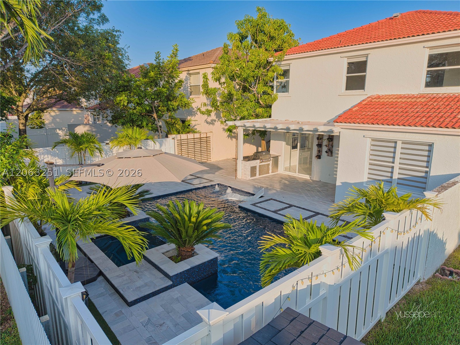 15151 NW 6th Ct #15151, Pembroke Pines FL 33028