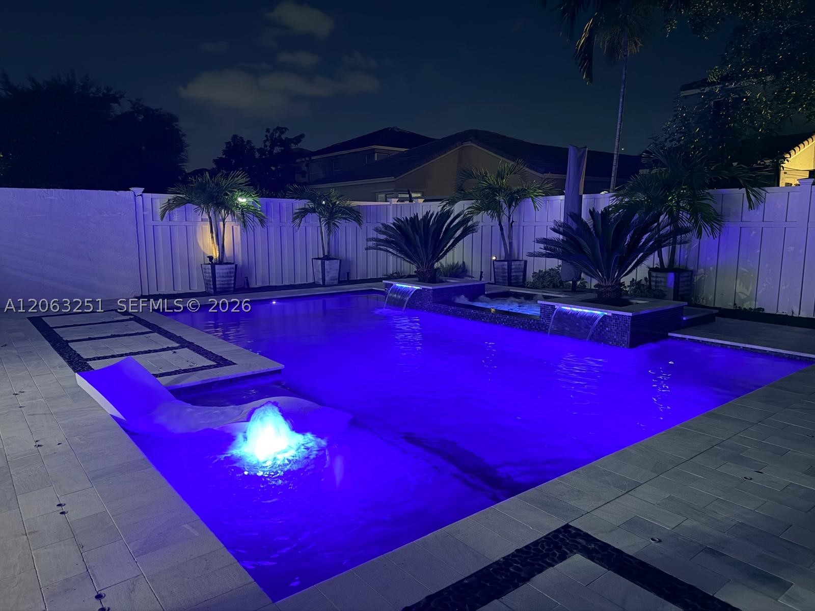 15151 NW 6th Ct #15151, Pembroke Pines FL 33028