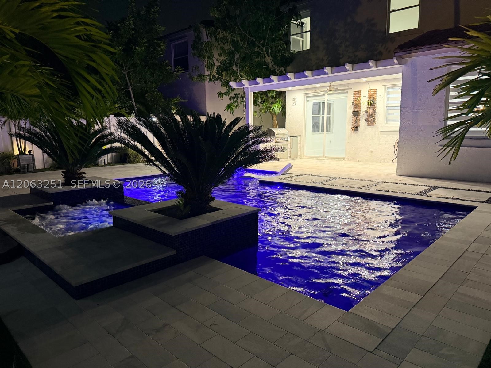 15151 NW 6th Ct #15151, Pembroke Pines FL 33028