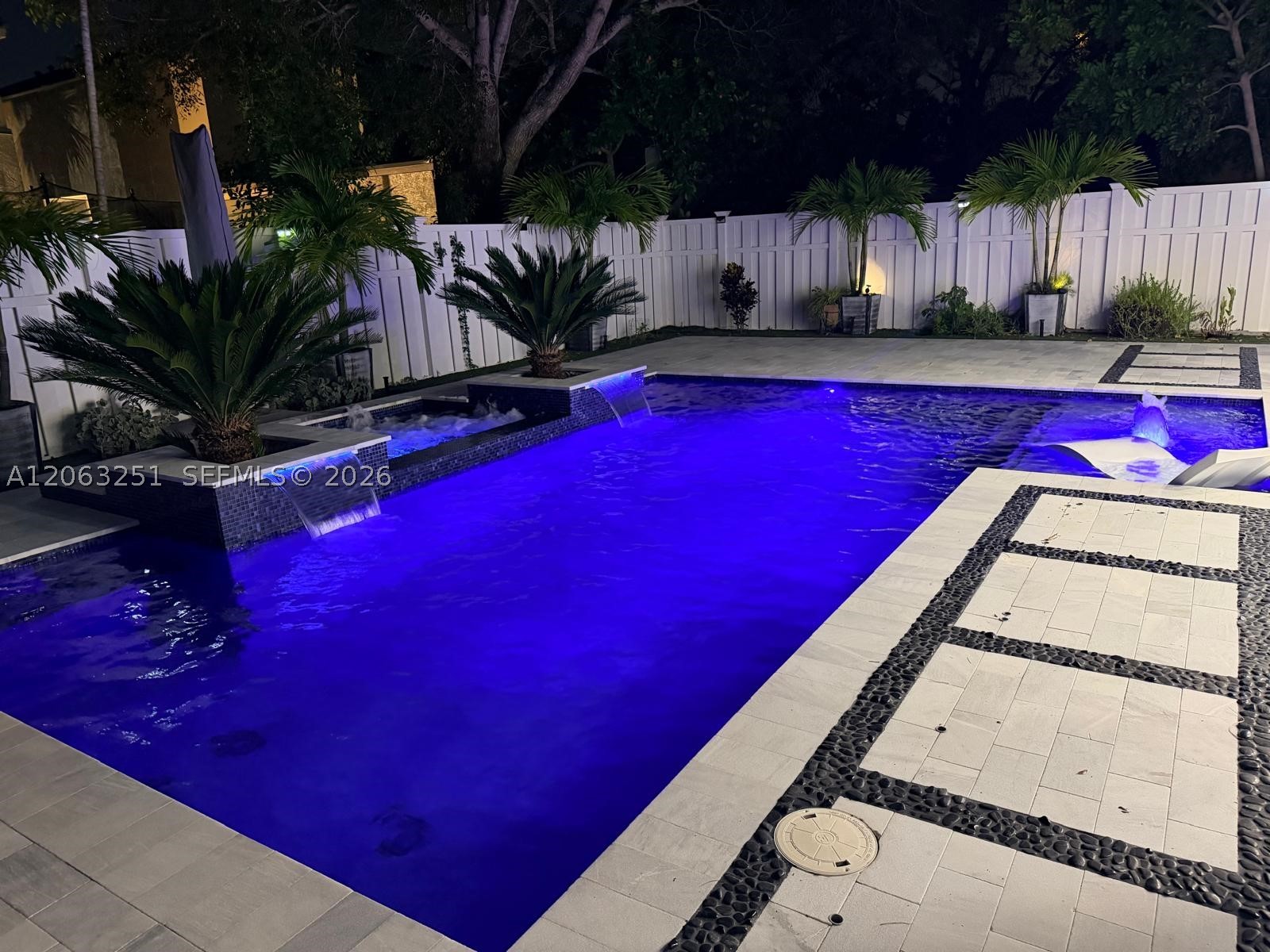 15151 NW 6th Ct #15151, Pembroke Pines FL 33028