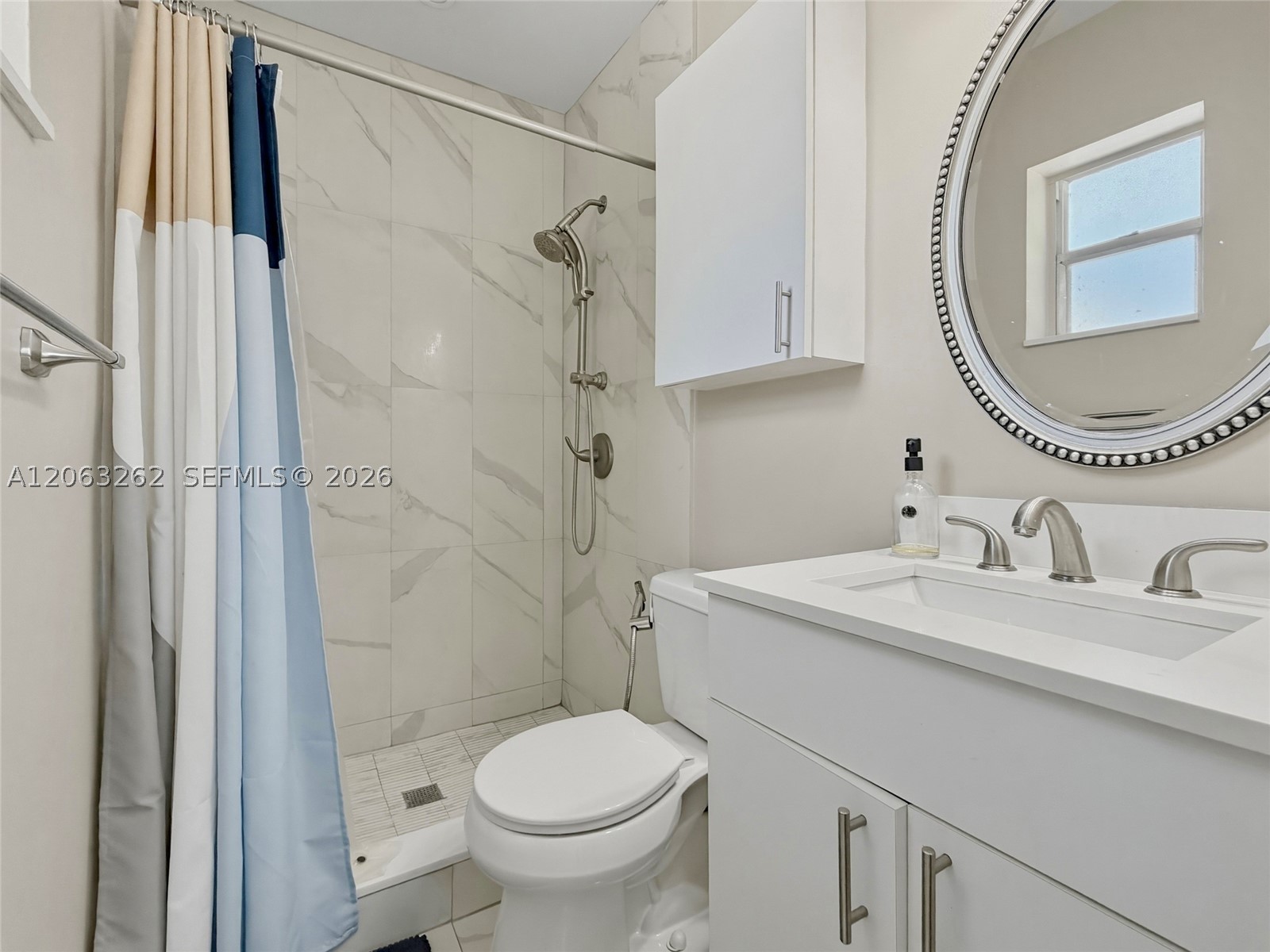 8625 SW 42nd St, Miami FL 33155