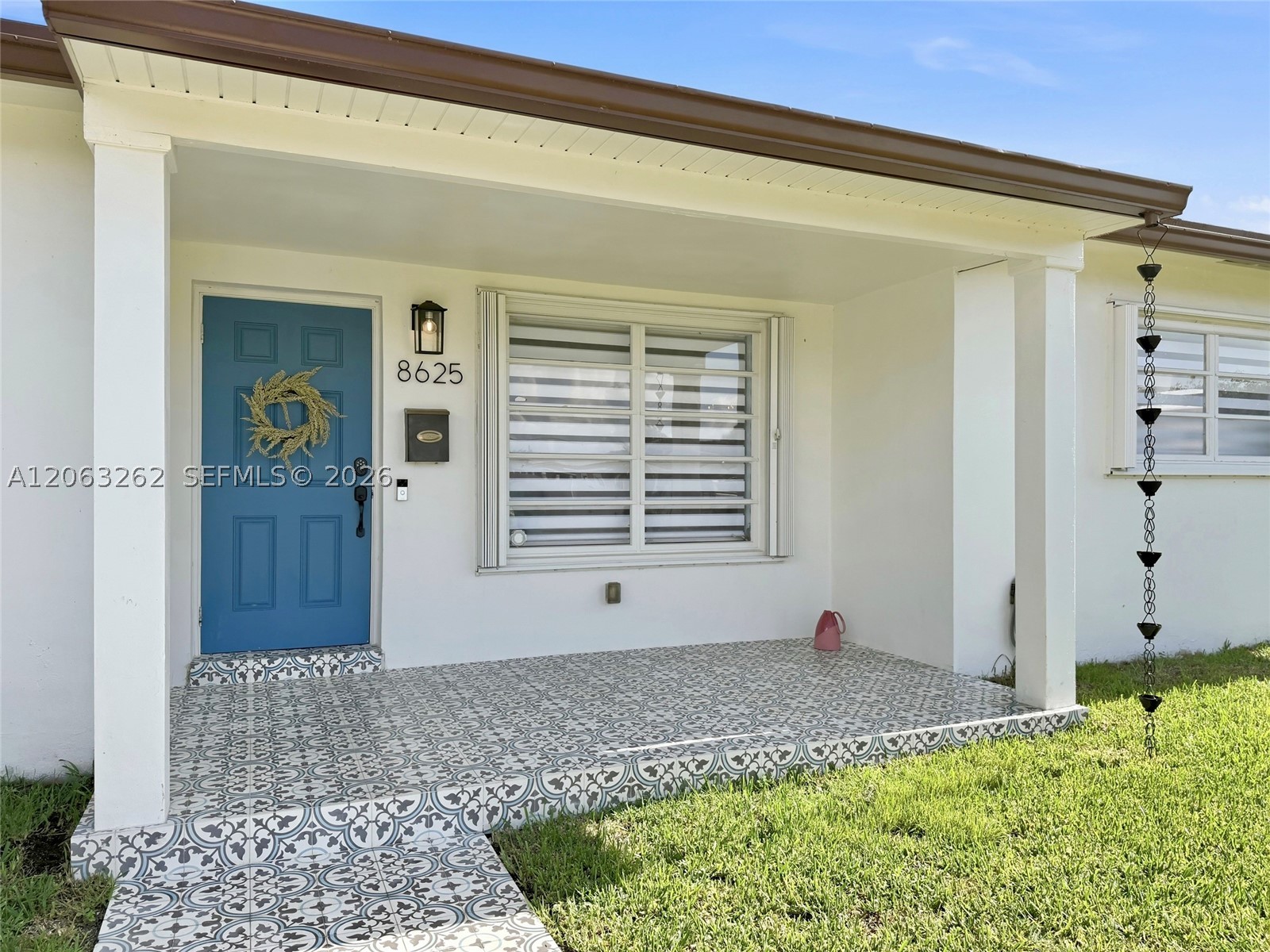 8625 SW 42nd St, Miami FL 33155