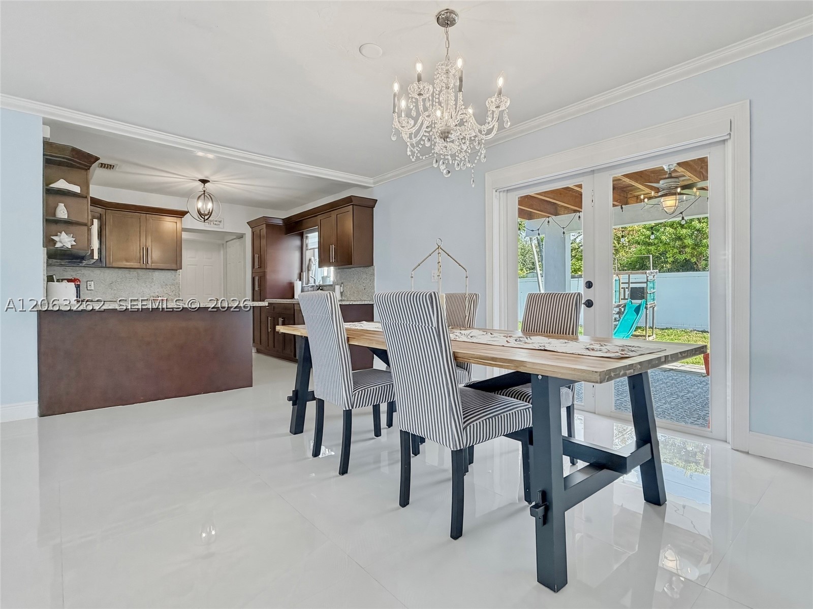 8625 SW 42nd St, Miami FL 33155
