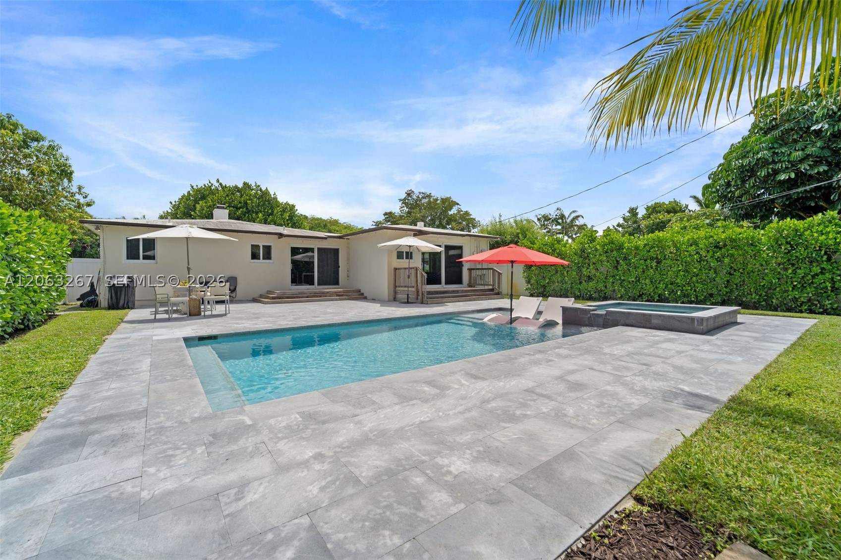 1433 NE 17th Way, Fort Lauderdale FL 33304