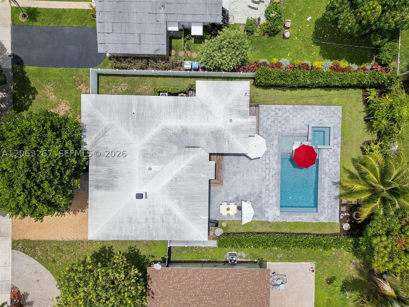 1433 NE 17th Way, Fort Lauderdale FL 33304