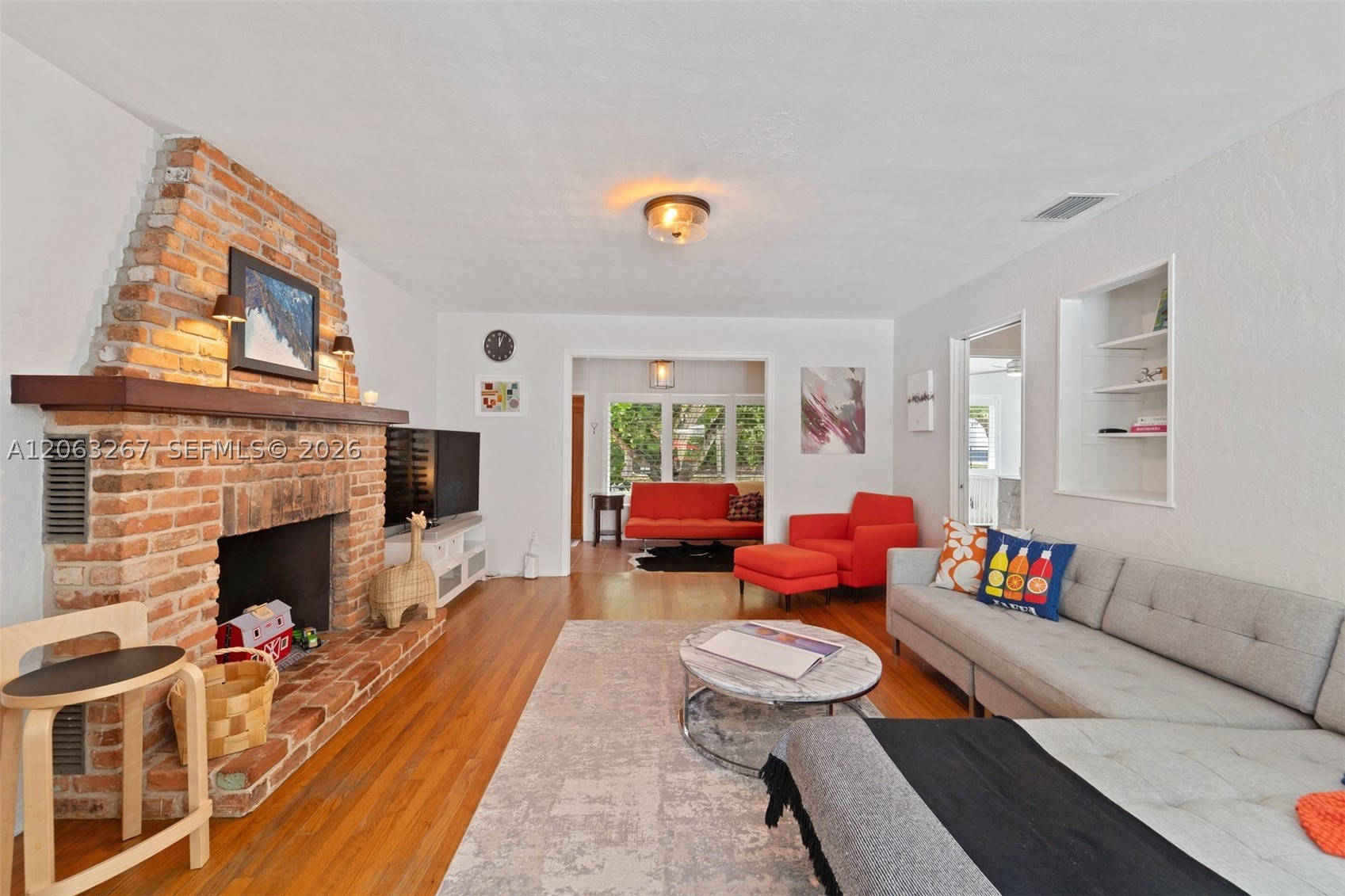 1433 NE 17th Way, Fort Lauderdale FL 33304