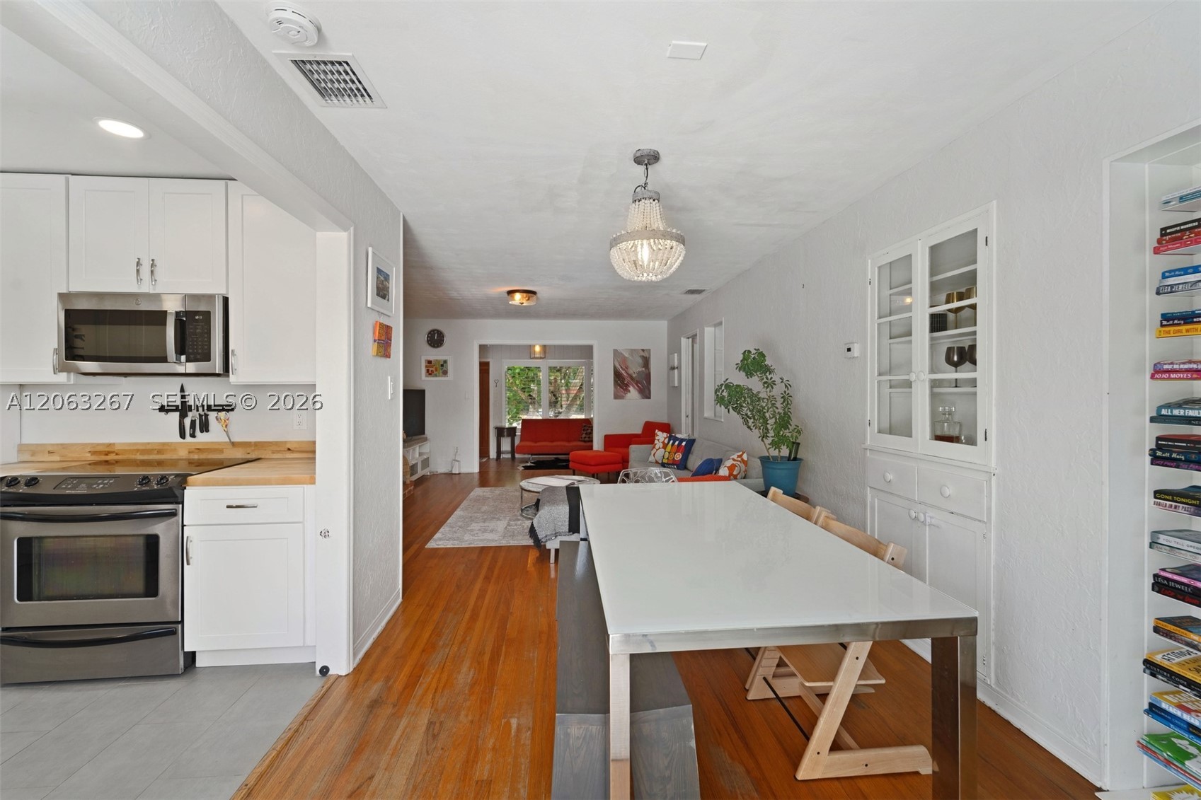 1433 NE 17th Way, Fort Lauderdale FL 33304