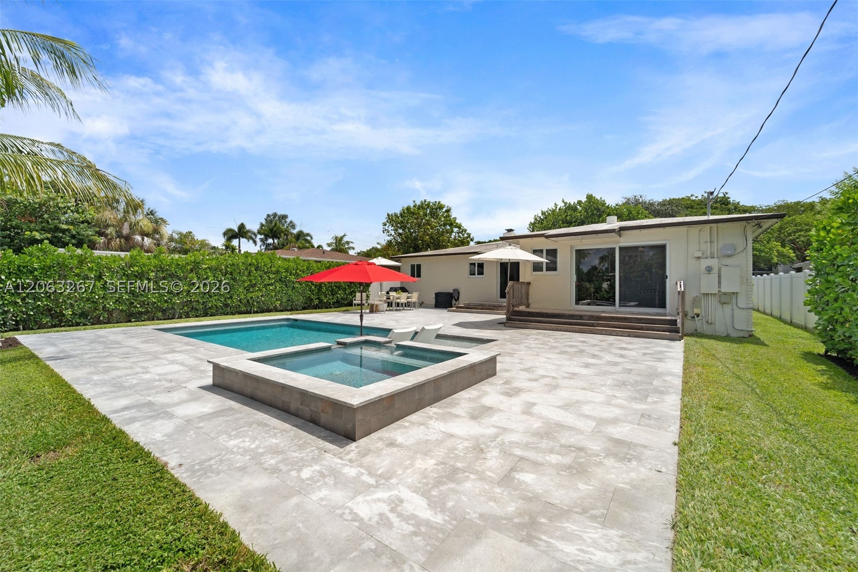 1433 NE 17th Way, Fort Lauderdale FL 33304