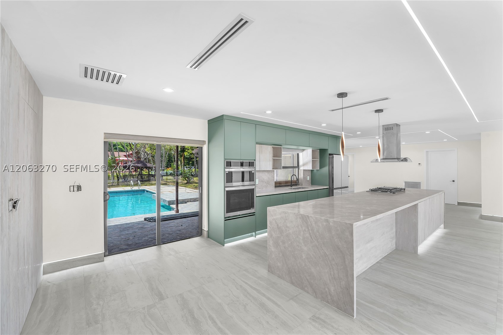 4700 SW 110th Ave, Davie FL 33328