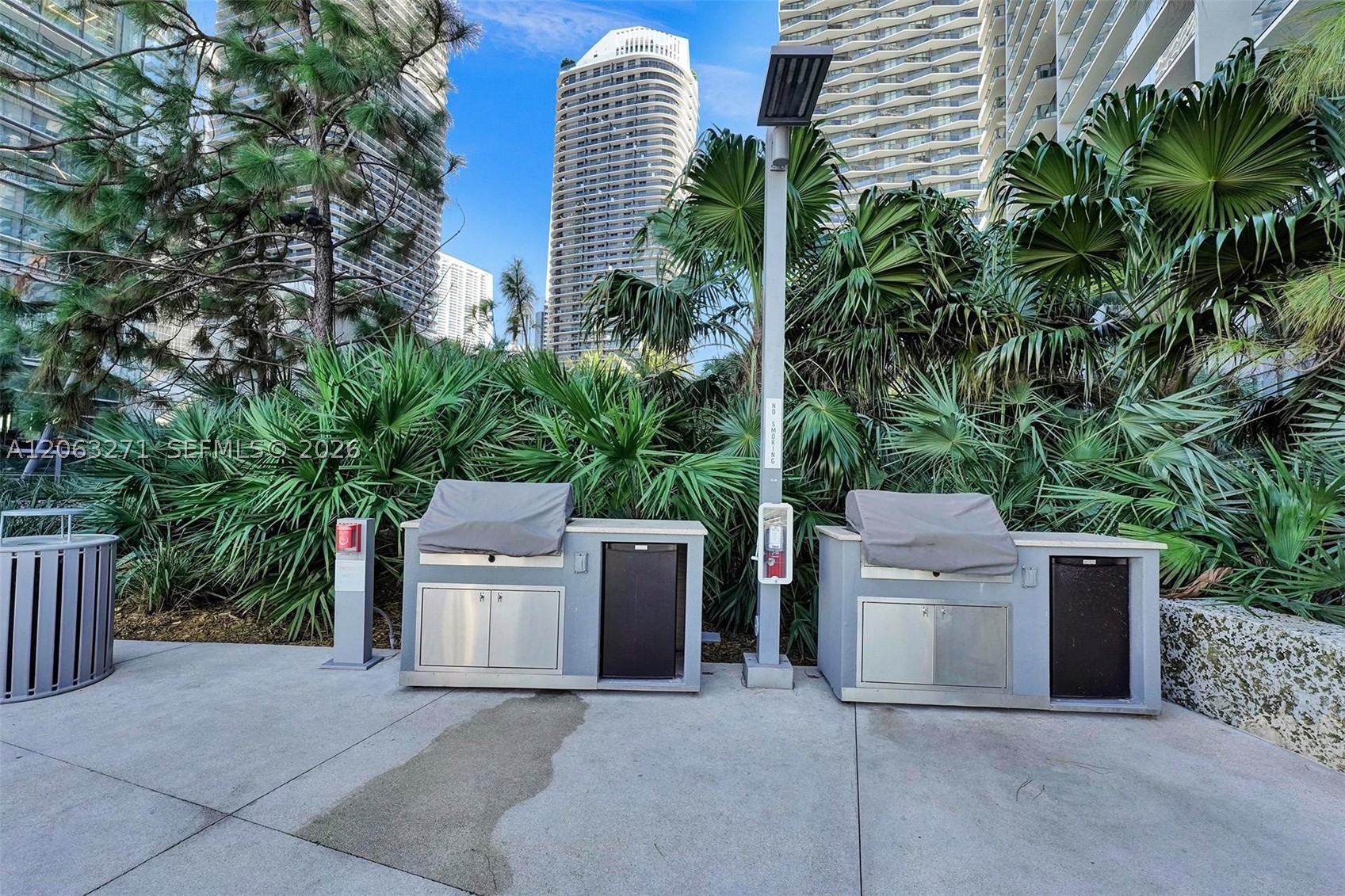 88 SW 7th St #2106, Miami FL 33130