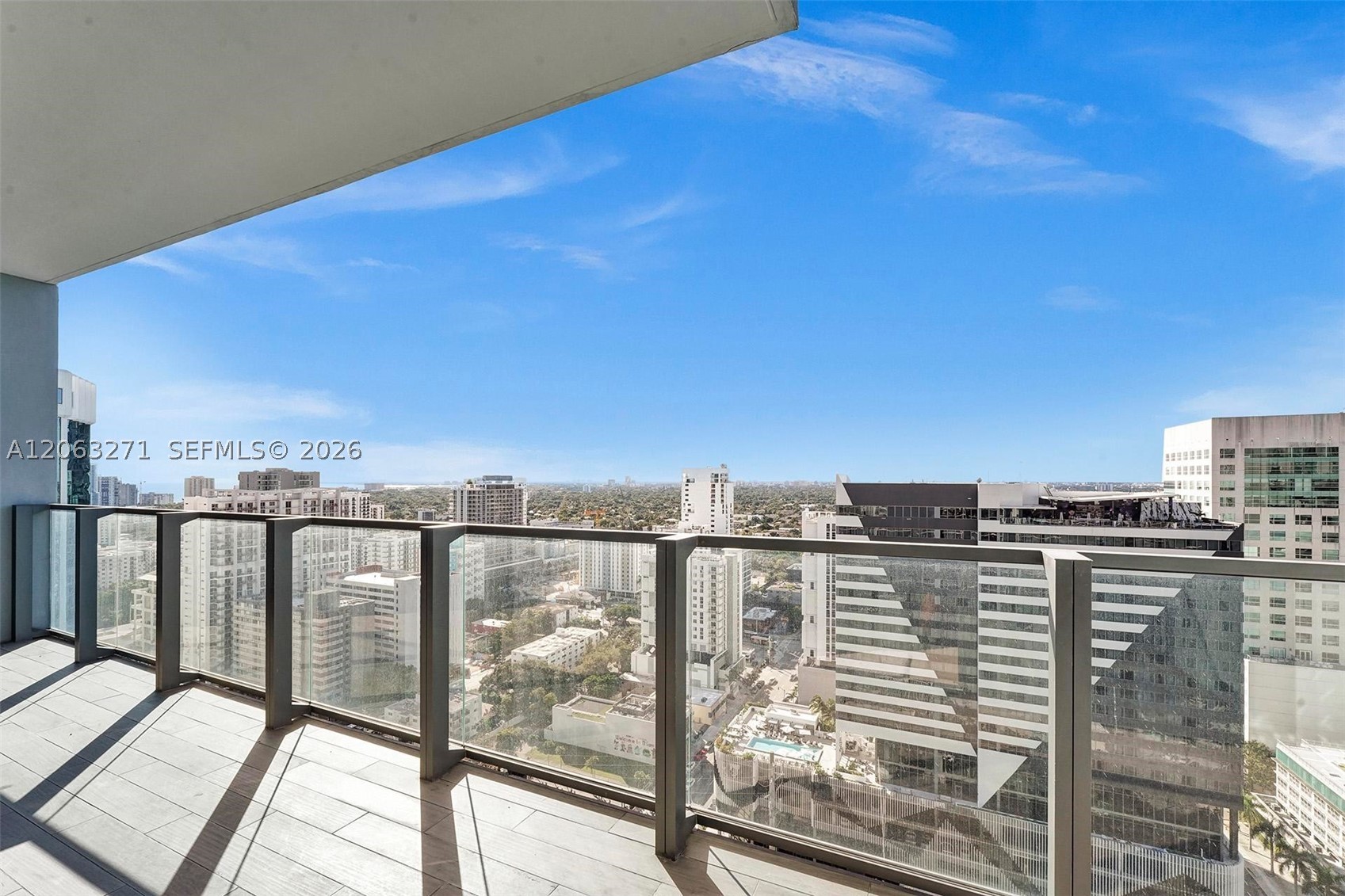 88 SW 7th St #2106, Miami FL 33130